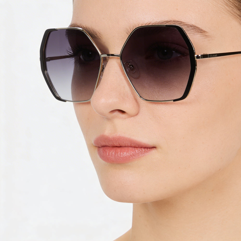 GUESS GF0387 Women's Clear Shiny Light Nickeltin Plastic Frame Gradient Smoke Lens UV Protection Sunglasses 57mm