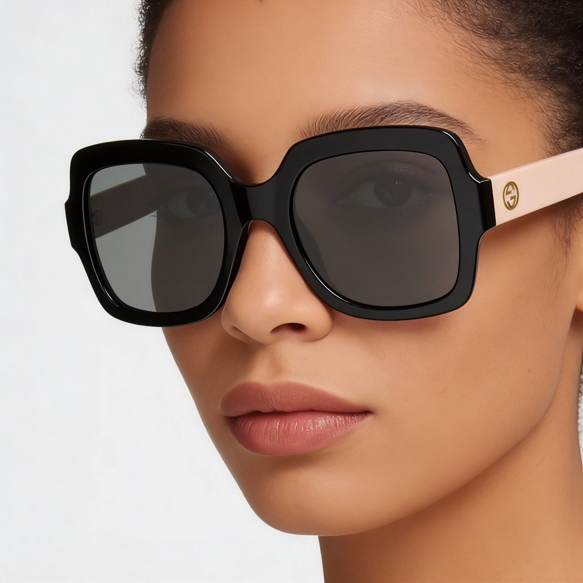 Gucci Classic Oversize Square Women’s Sunglasses with Black Pink Acetate Frame and Black Lenses 54mm, Photo 4