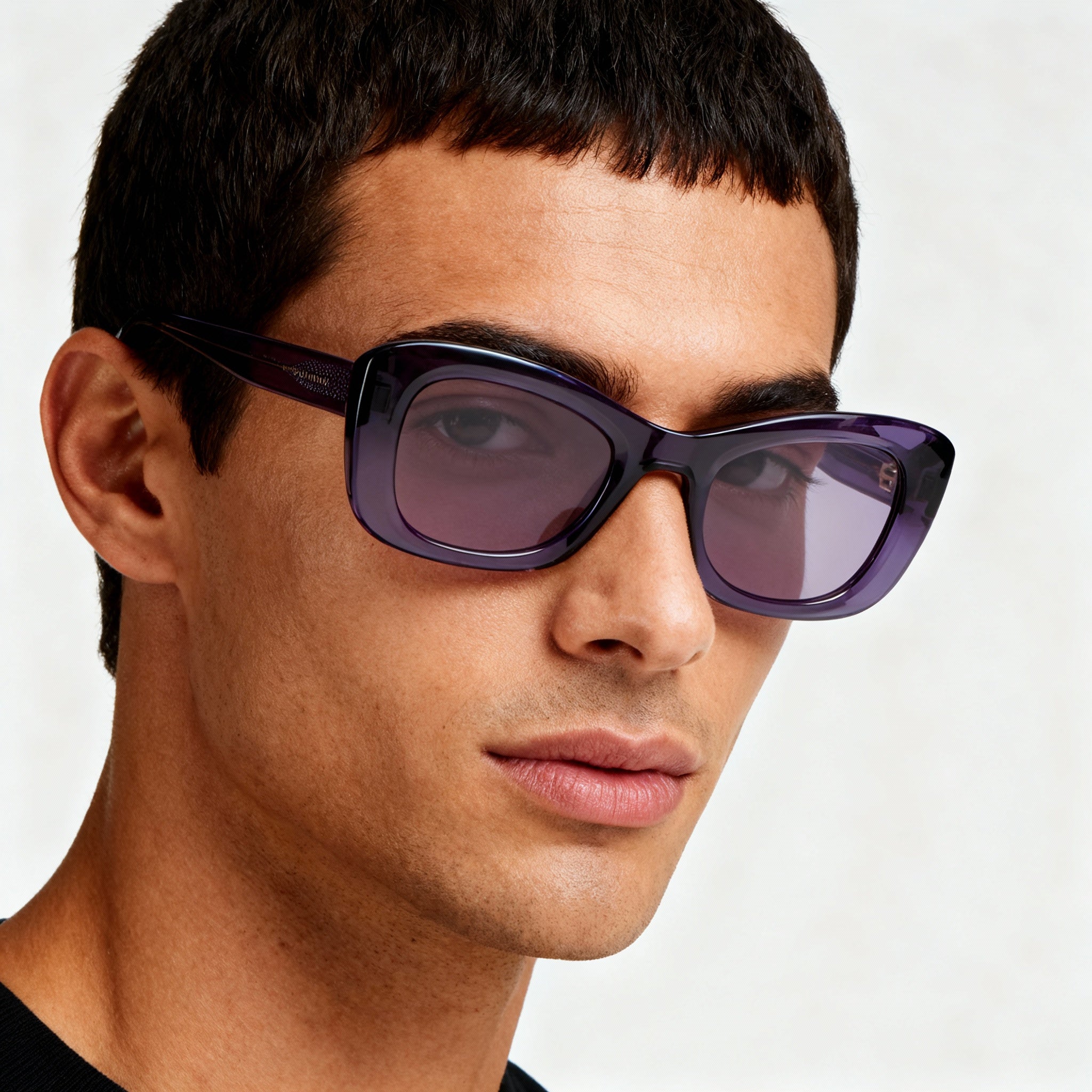 Victoria Beckham Modern Men's Acetate Frame Violet Lens UV Protection Non-Polarized 50-22-140mm Sunglasses, Photo 3