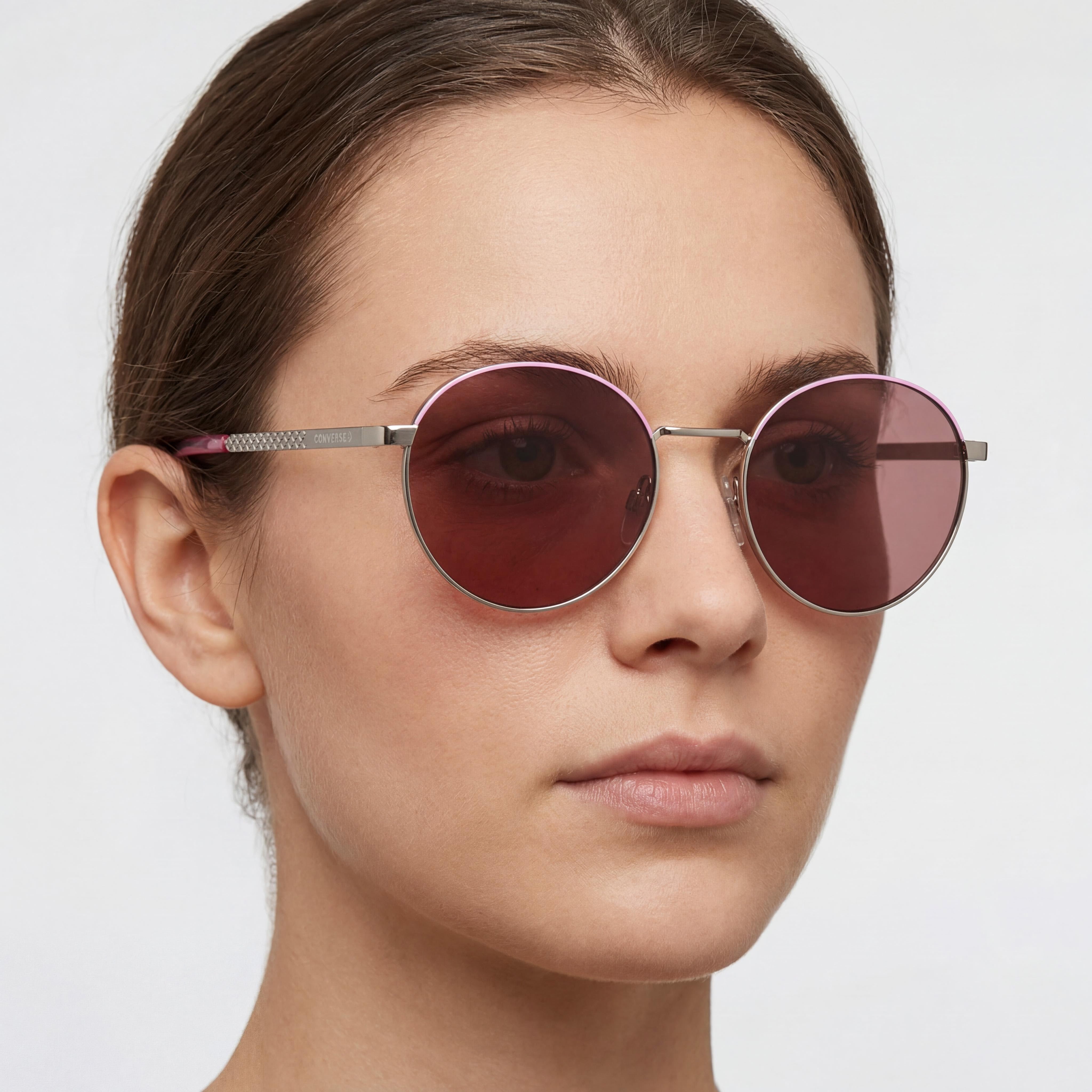 Gafas de sol Converse para mujer CV107S FOXING II de estilo clásico con montura de acetato y lentes de policarbonato de 51 mm, color plateado satinado uva efervescente, Photo 5