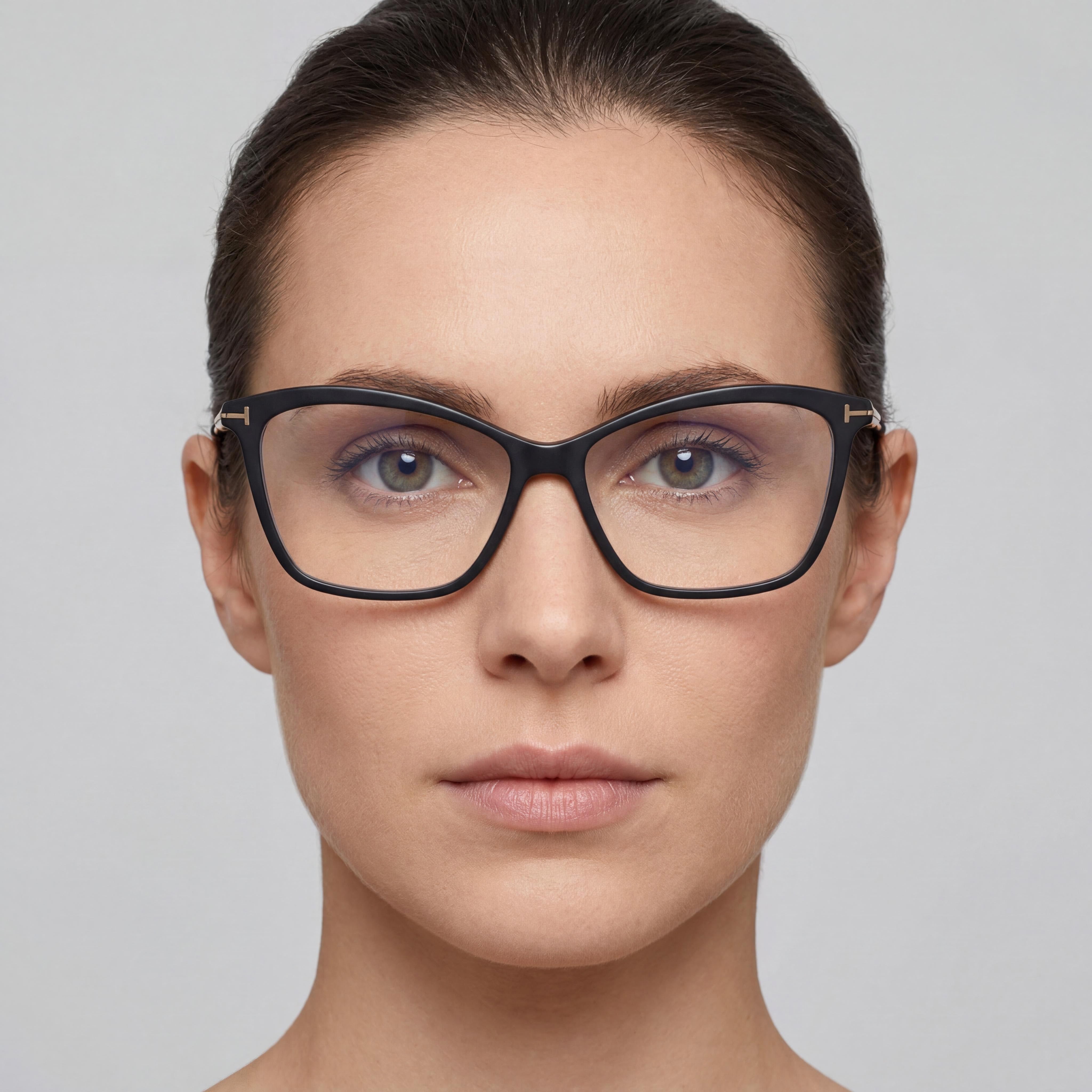Gafas de sol Tom Ford Ft5687-b para mujer, negras, de plástico pantografiado en oro pálido, con lentes transparentes de policarbonato, 56 mm, Photo 4