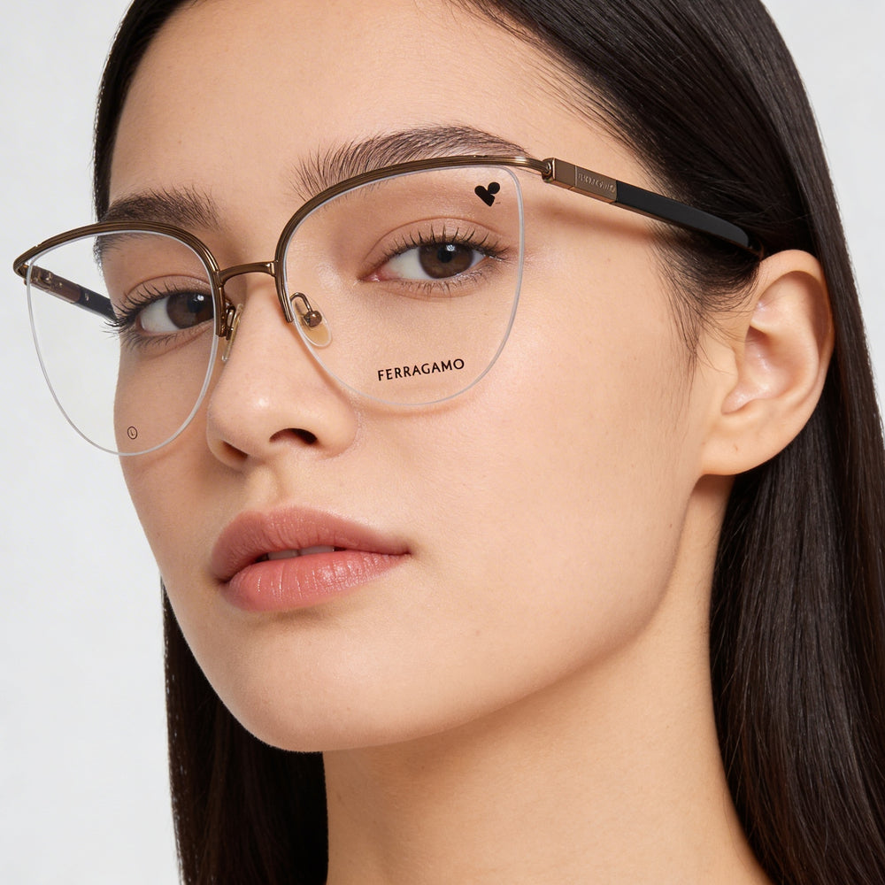 Gafas Ferragamo Sf2227 para mujer, color ámbar dorado con montura de metal y lentes de policarbonato de 56 mm