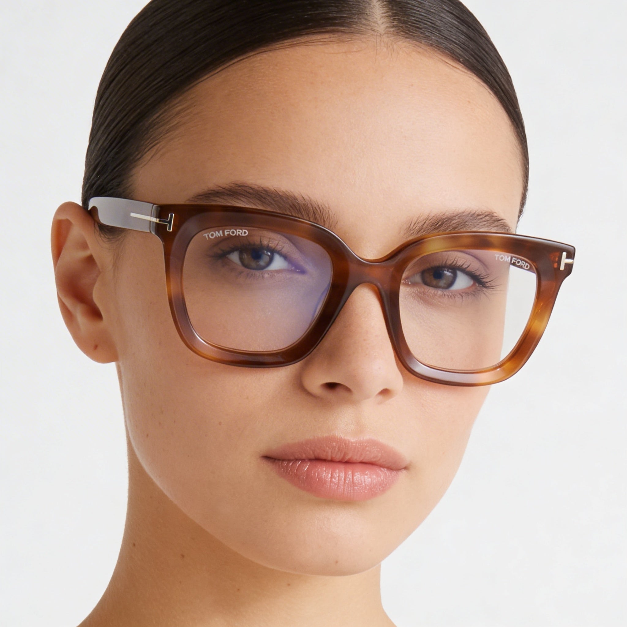 Tom Ford Gafas de Mujer Modernas Cuadradas con Montura Completa Bloqueo de Luz Azul Ámbar Transparente Brillante 51mm, Photo 5