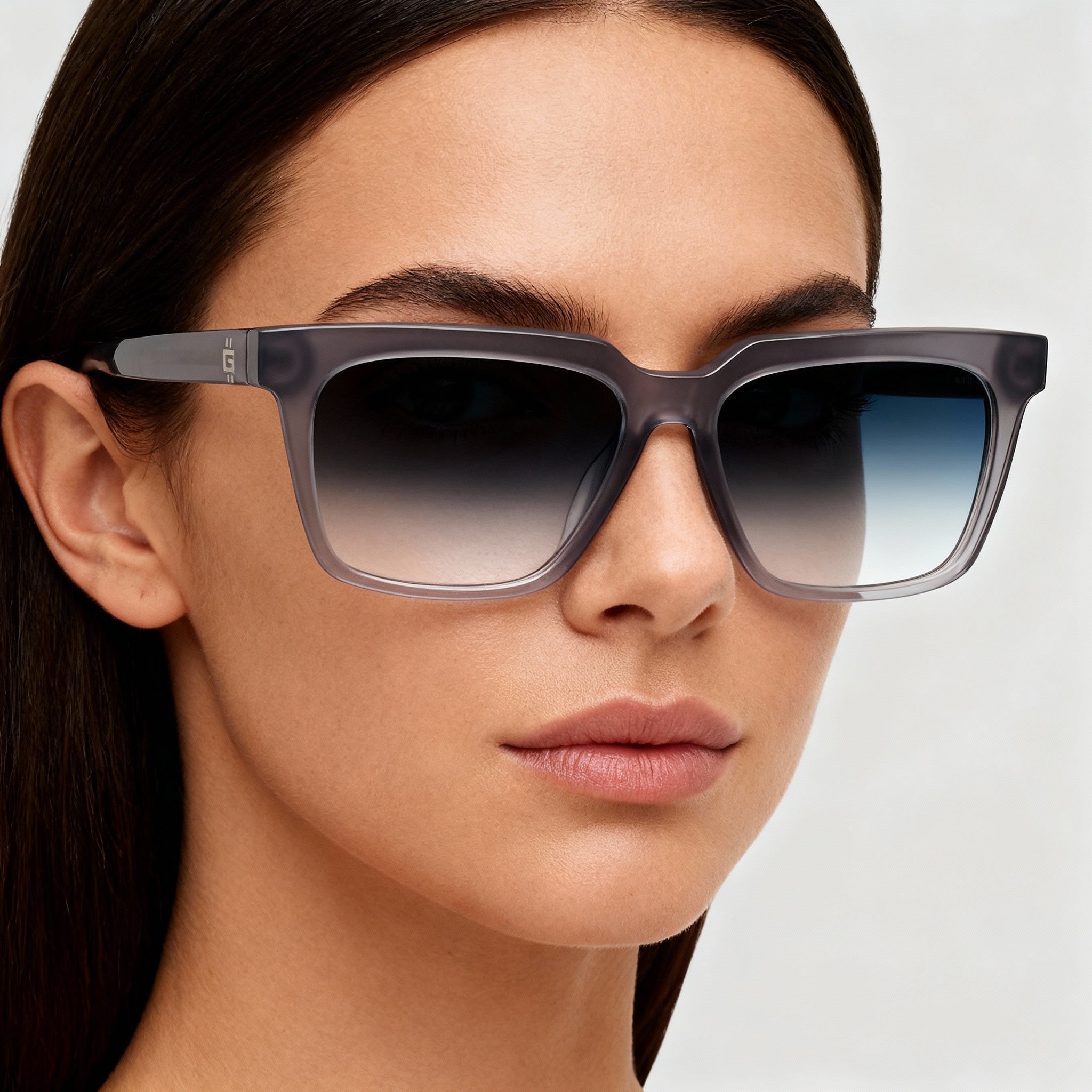 Marcolin GU50133 Women's Full-Rim Shiny Grey Plastic Eyeglasses, Made in Italy, Size 54-15-145, Photo 3