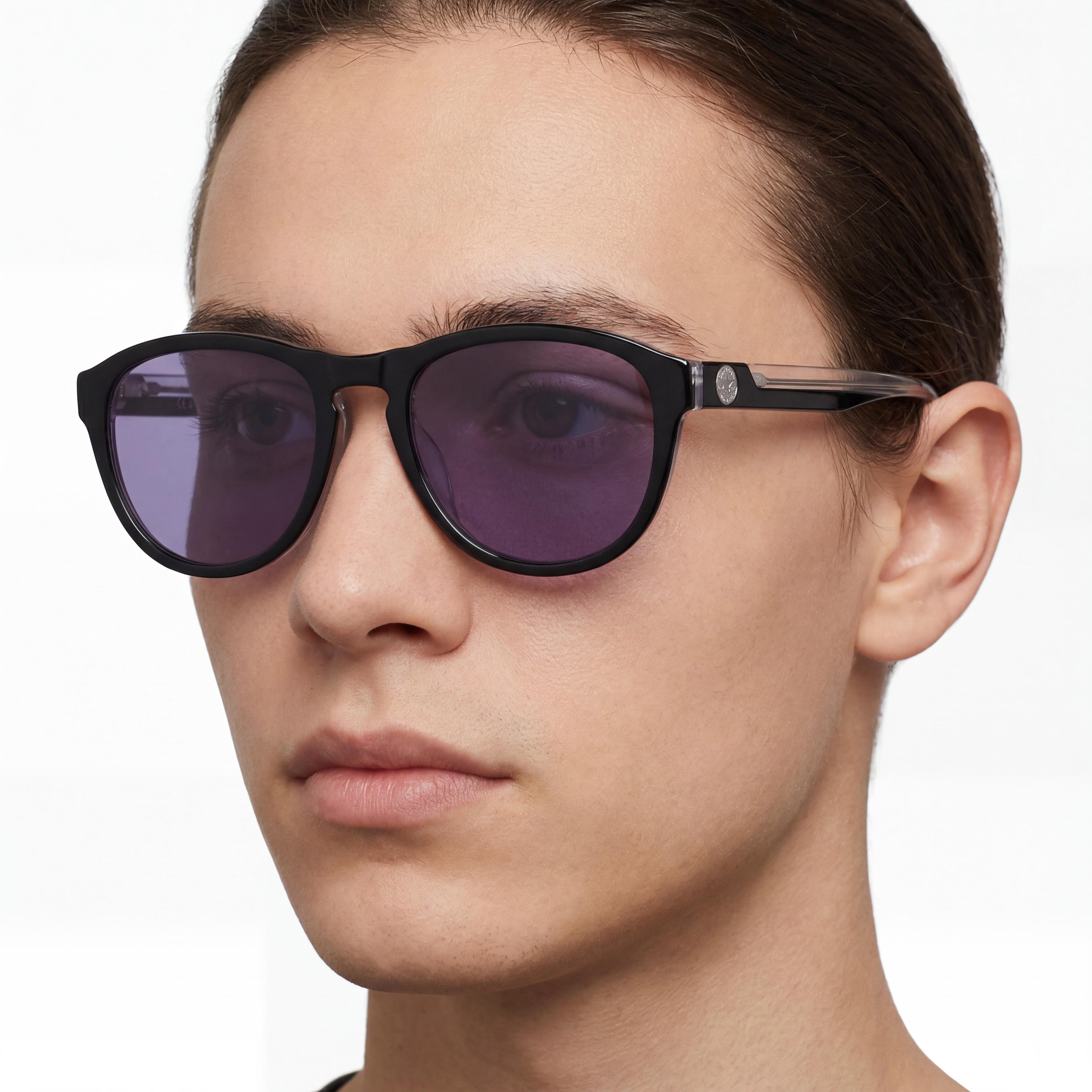 Converse Cv567s Unisex Aviator Sunglasses with Black Crystal Acetate Frame and UV 400 Lenses 54mm, Photo 5