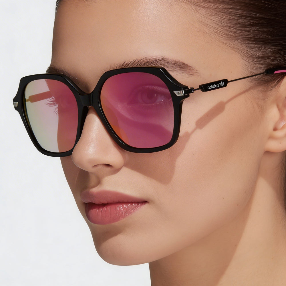 Gafas Adidas Originals Or0082 para mujer, montura de plástico, negro mate, lentes burdeos de espejo no polarizadas con protección UV, 55mm