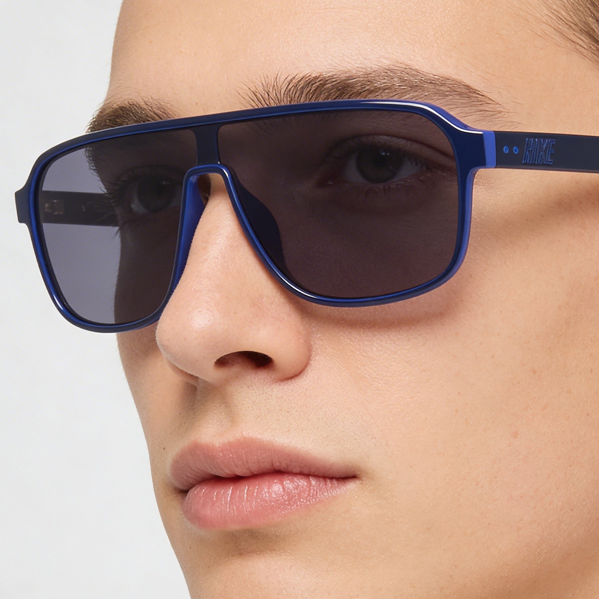 Nike Vintage Flyer Unisex Blue Plastic Frame Polycarbonate Blue Lens 100% UVA/UVB Protection Sunglasses 64mm, Photo 4