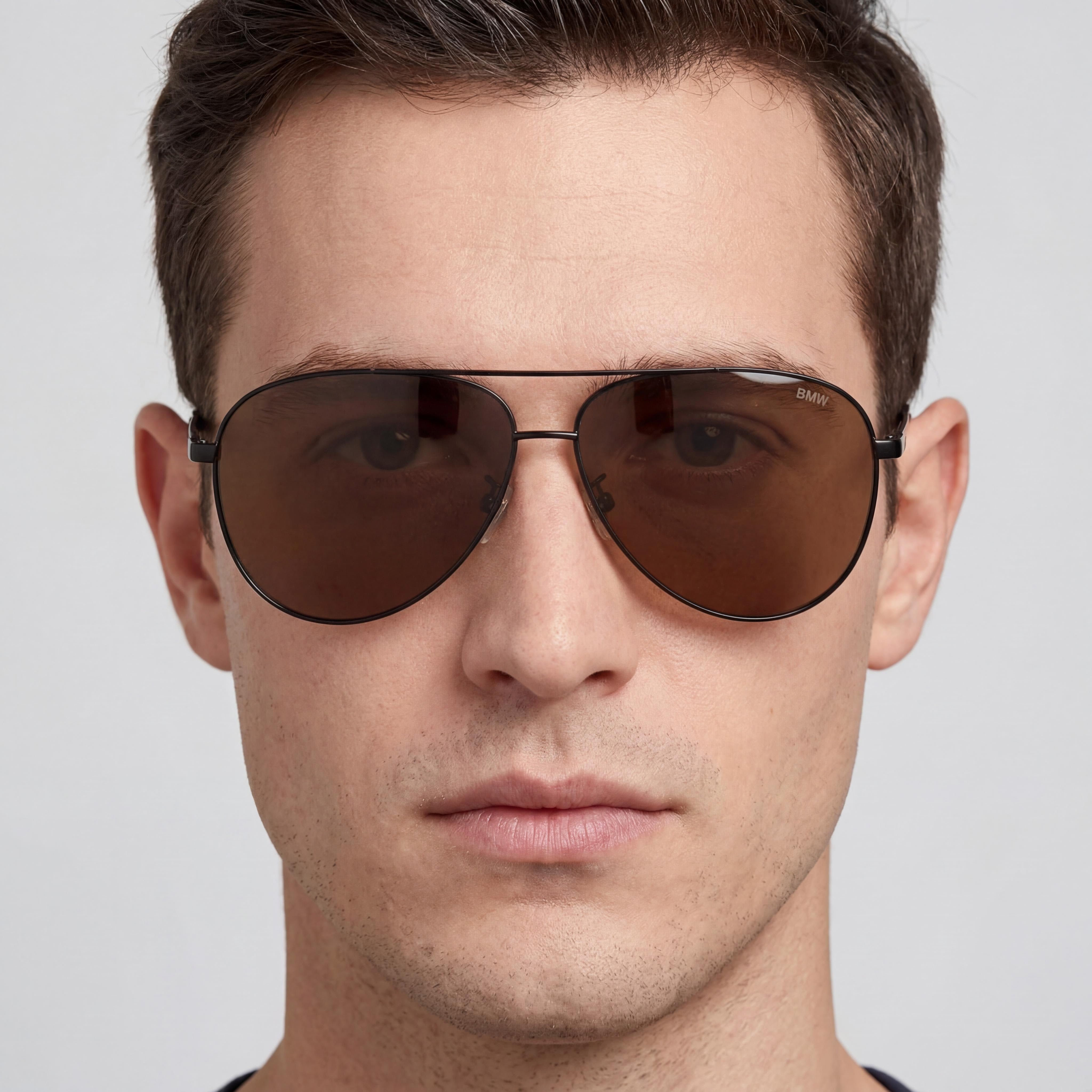 Gafas de sol BMW para hombre, contemporáneas, montura de titanio negro mate, lente de espejo marrón, protección UV 60-18-140, Photo 4