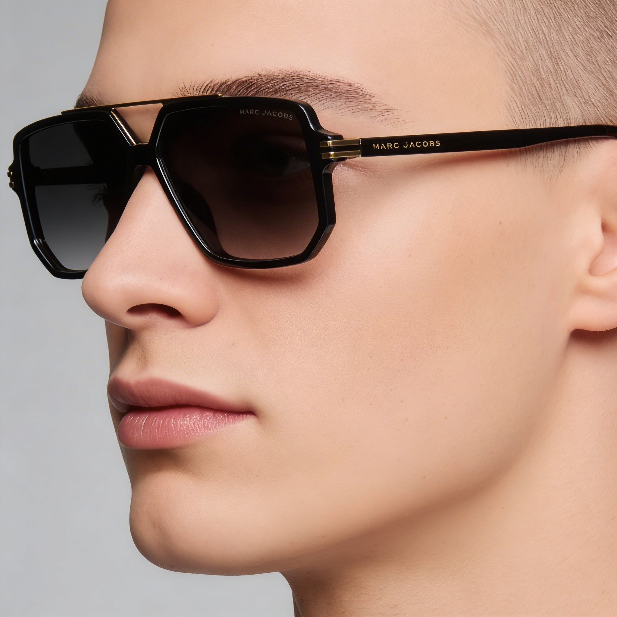 Marc Jacobs Classic Unisex Black Acetate Dark Grey Gradient Non-Polarized 100% UV Protection Sunglasses 58mm, Photo 5