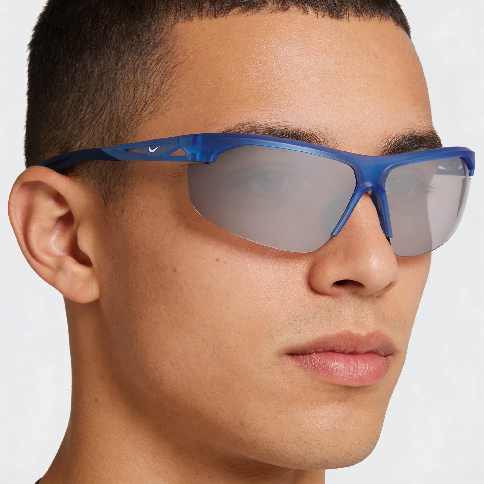Nike Modern Men's Injected Sports Sunglasses Multicoloured Frame Matte Polar Chrome Mirror Lenses 75mm, Photo 4