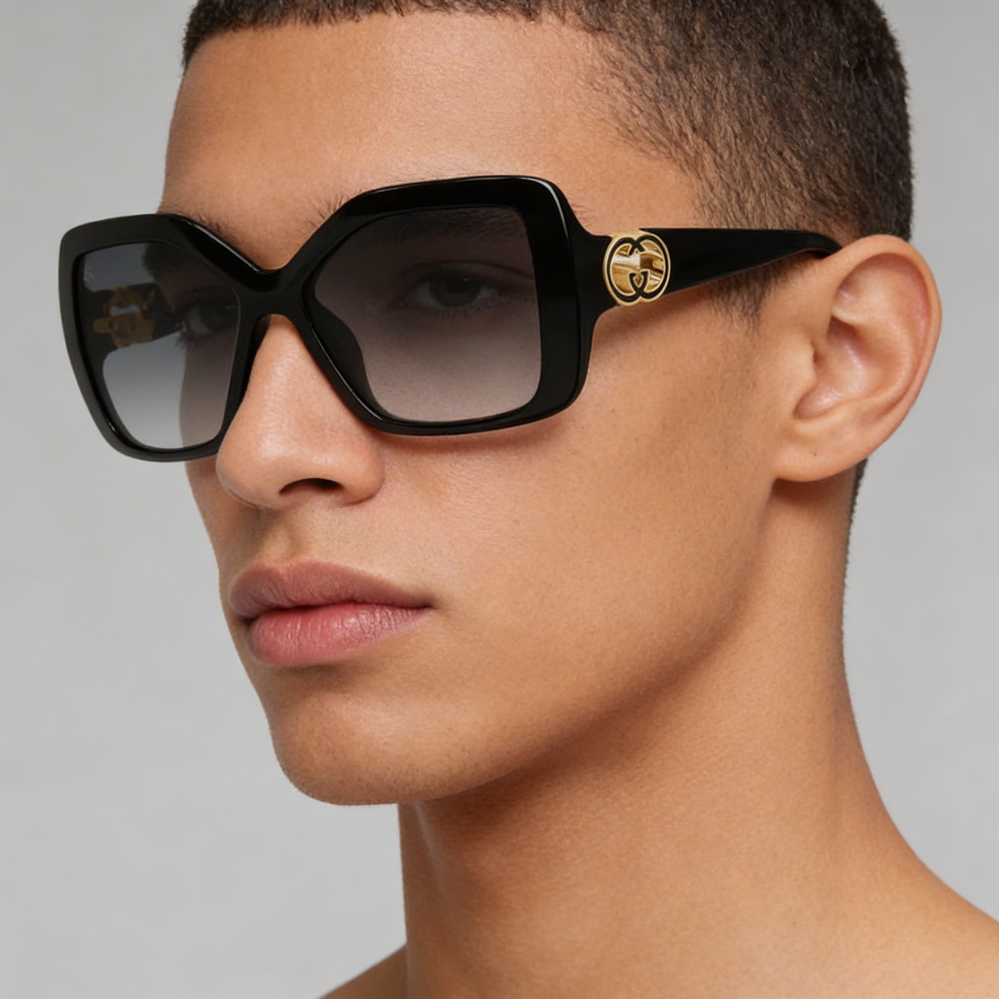 Gafas de sol unisex modernas Gucci con montura negra y lentes negras, puente de 18 mm, patilla de 145 mm, Photo 5
