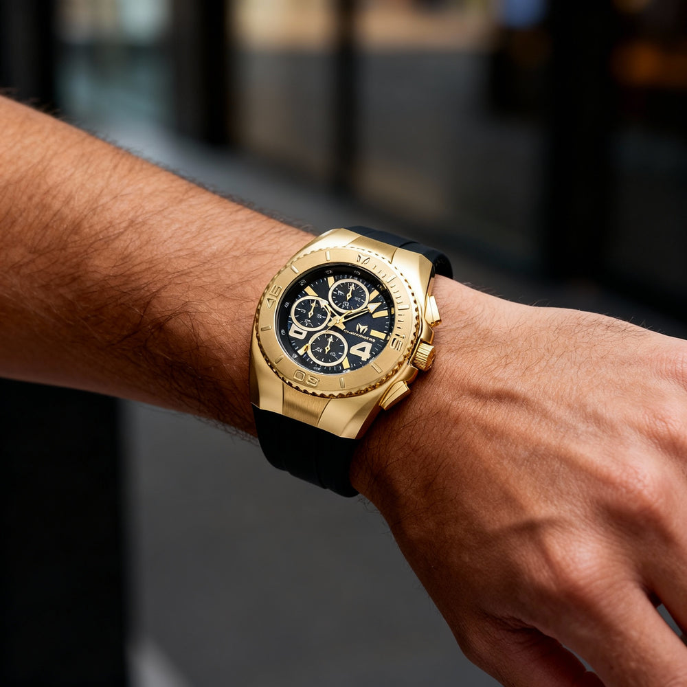 Reloj unisex TechnoMarine Cruise TM-124030 de cuarzo, acero inoxidable, dorado y negro, esfera negra de 43 mm