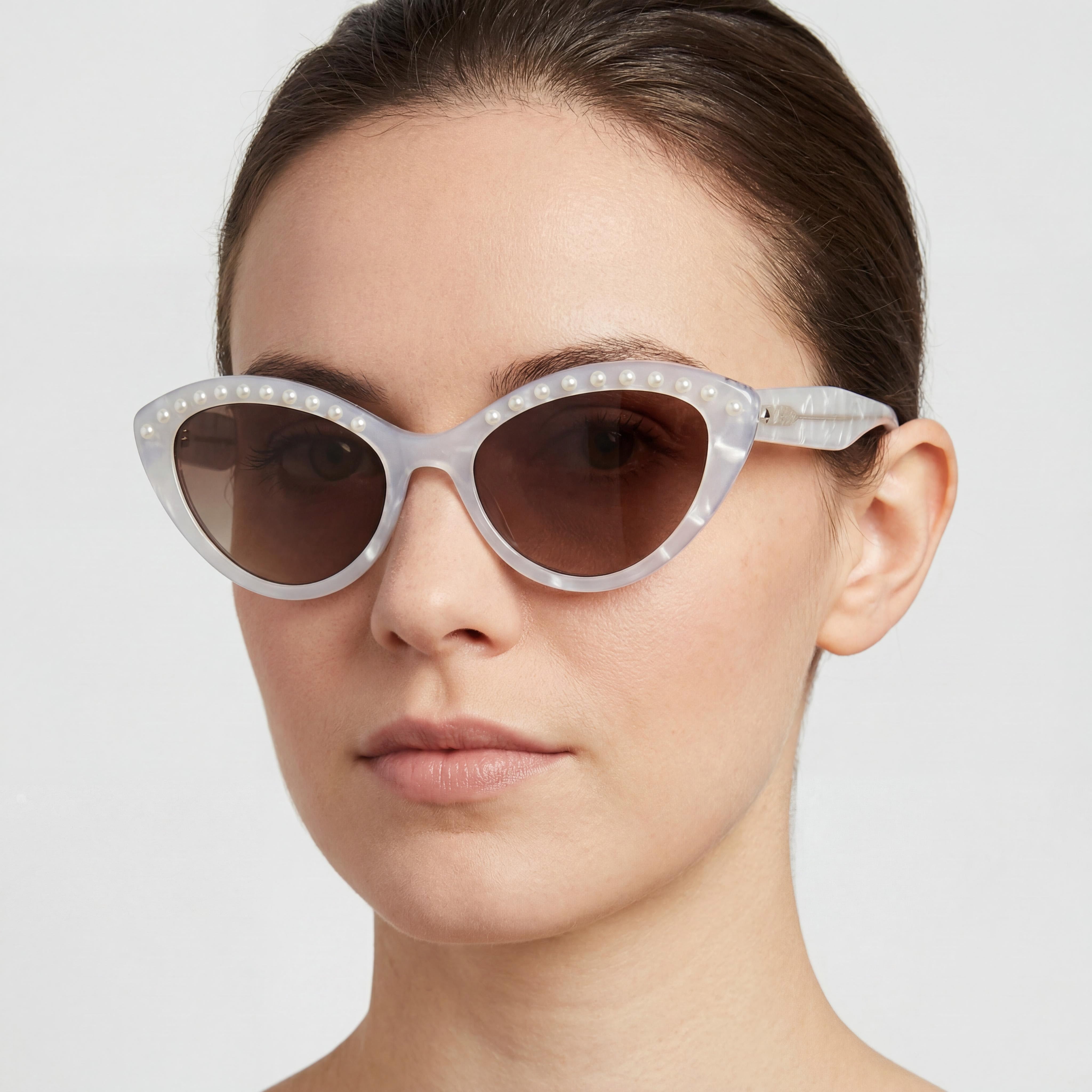 Kate Spade New York JUNI/G/S PEARL Women's Sunglasses with White Brown Acetate Frame, Brown Shaded UV Protected Lenses, 55mm Lens Width, Photo 4