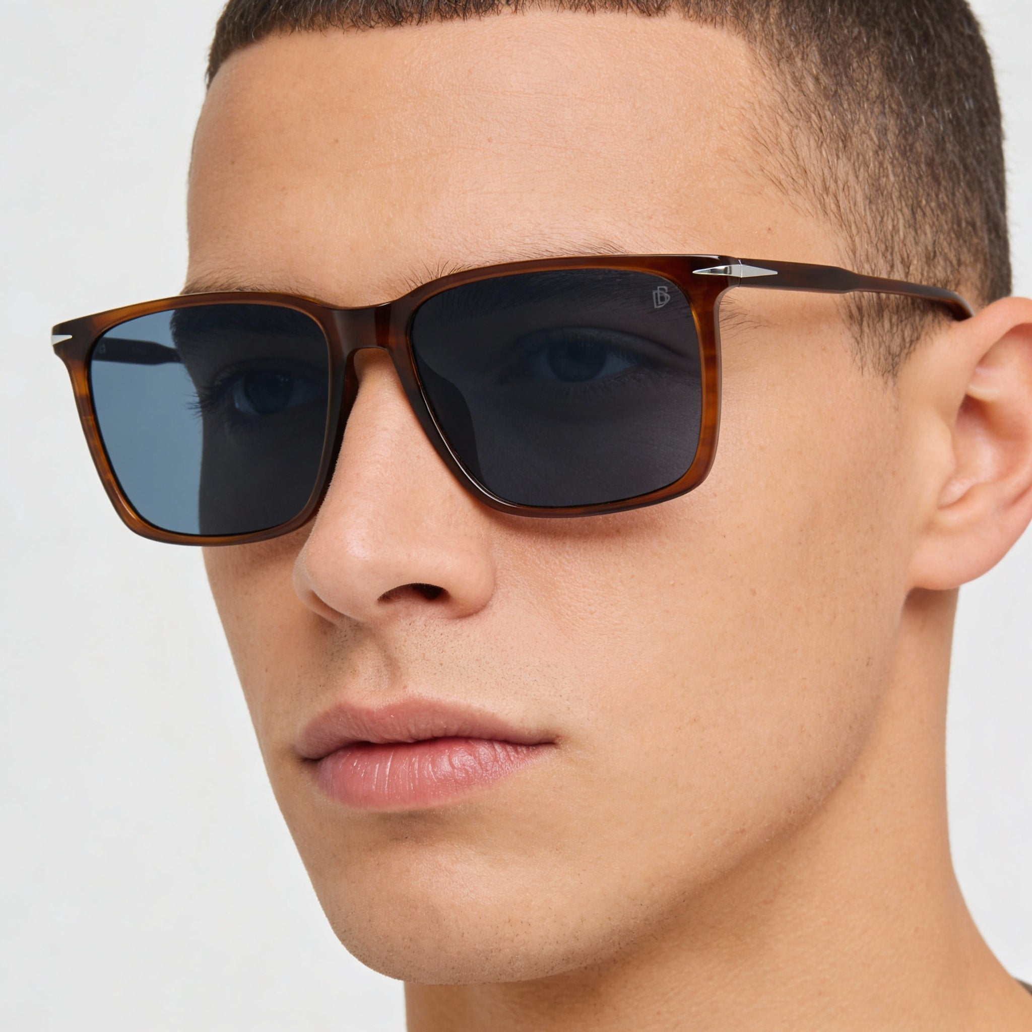 David Beckham Casual Men's Light Acetate Brown Horn Frame Sunglasses with Blue Lenses 58mm, Photo 4