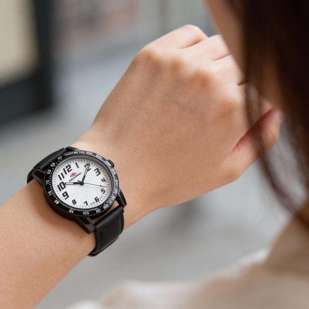 Reloj de vestir Seapro para mujer, caja de aleación de 38 mm, correa de piel negra, esfera de nácar blanco, resistente al agua.
