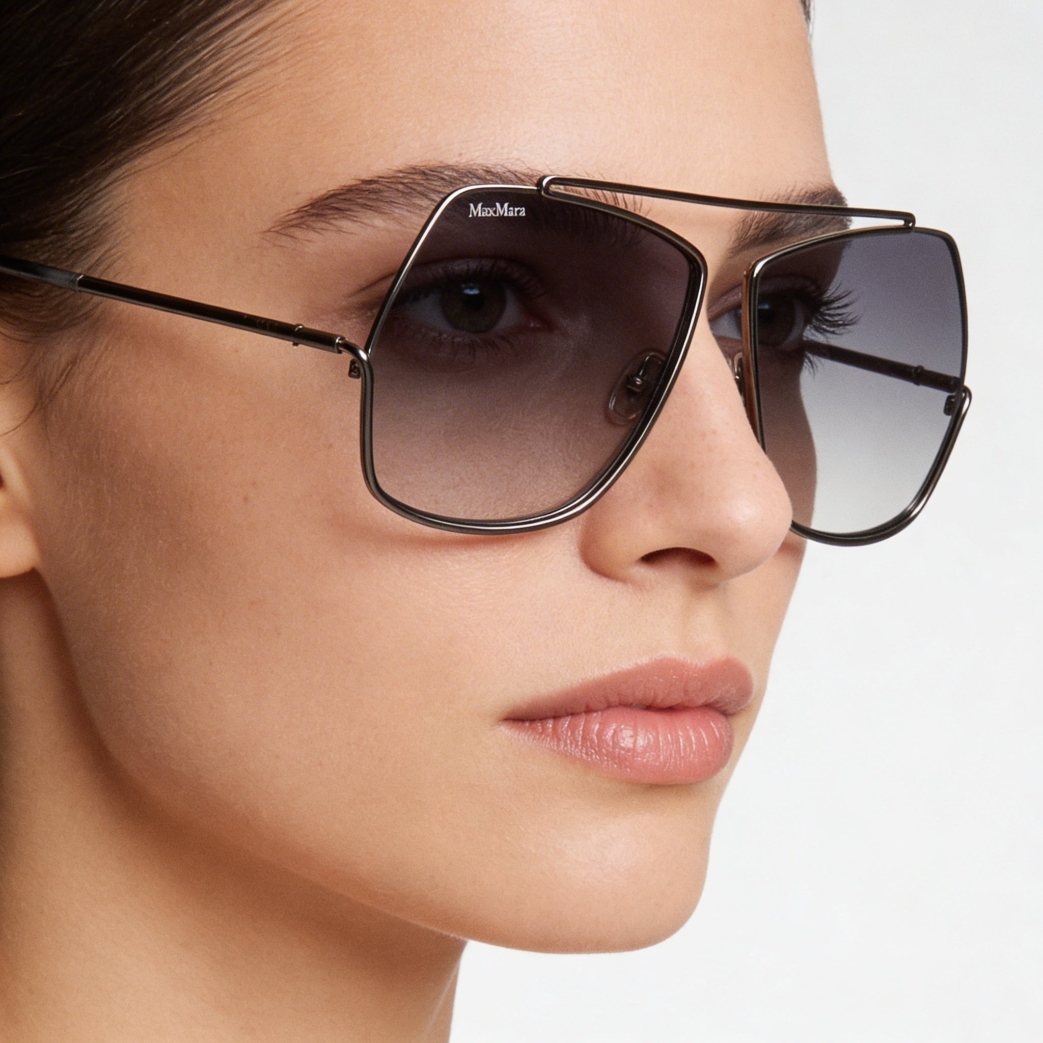 Gafas de sol MaxMara Classic para mujer, montura de metal dorado con lentes verdes, tamaño de los ojos: 64 mm, puente: 12 mm, patillas: 135 mm, Photo 3