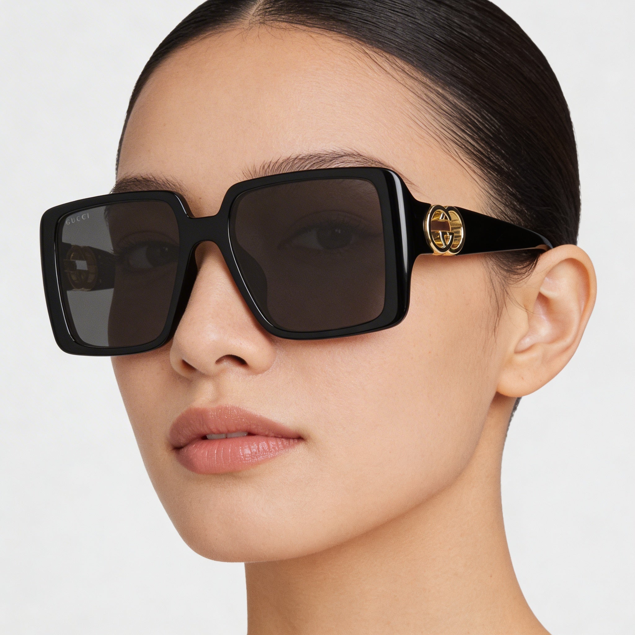 Gafas de sol Gucci Classic para mujer con montura de plástico gris y negro, lentes de 54 mm, puente de 18 mm y patillas de 135 mm., Photo 5