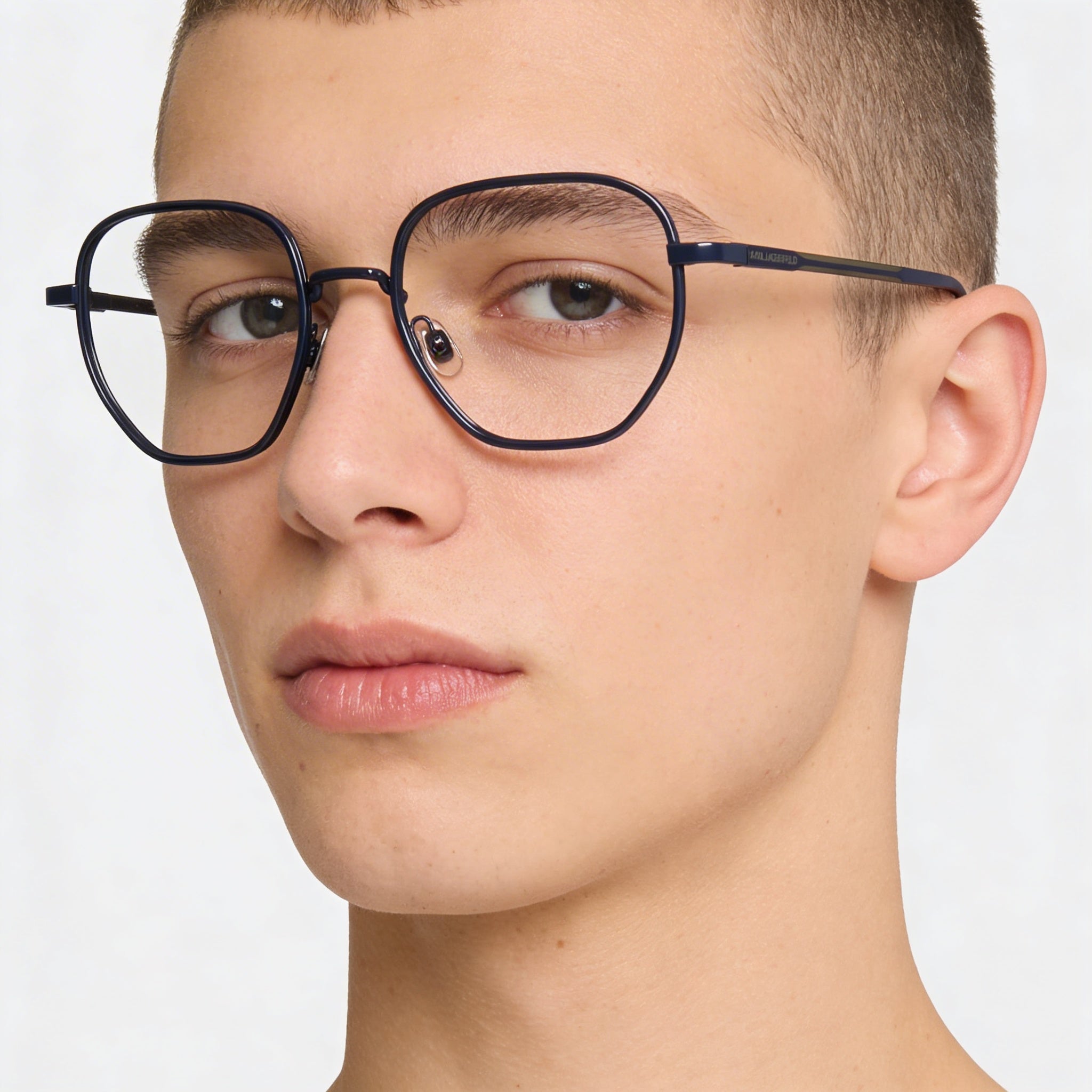 Gafas unisex Karl Lagerfeld Modern KL351 con montura metálica azul brillante y lentes de policarbonato de 50 mm, Photo 4