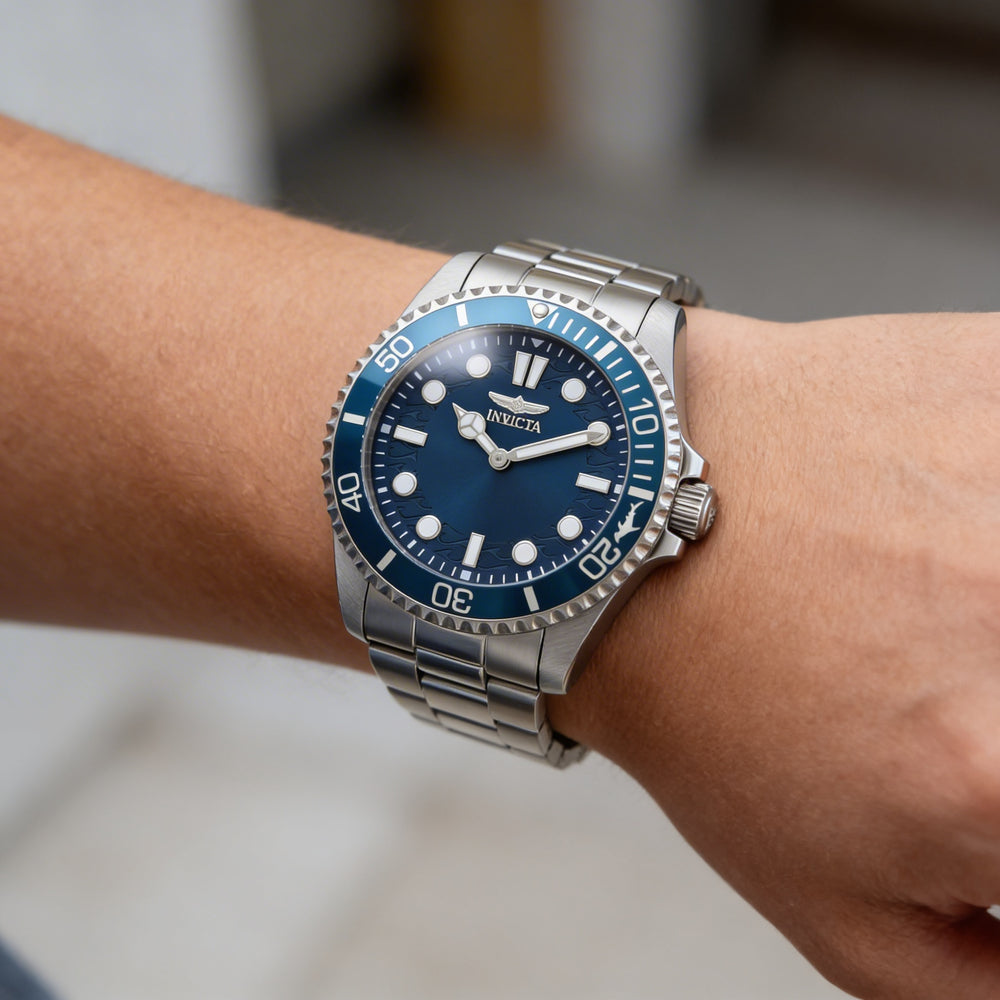 Invicta Pro Diver 49694 Men's Quartz Watch with Silver-Tone Stainless Steel Case, Bracelet, and Blue Dial, 43mm
