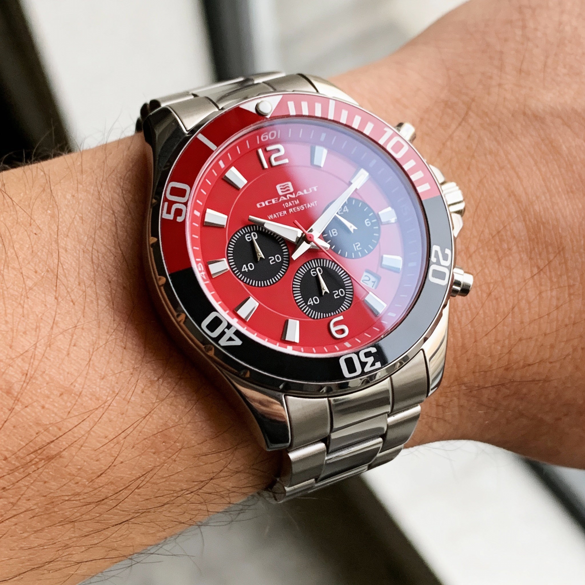 Oceanaut Quartz Movement Men's Blue Stainless Steel Water Resistant Watch with Black Dial and Double Locking Foldover Clasp, Photo 4