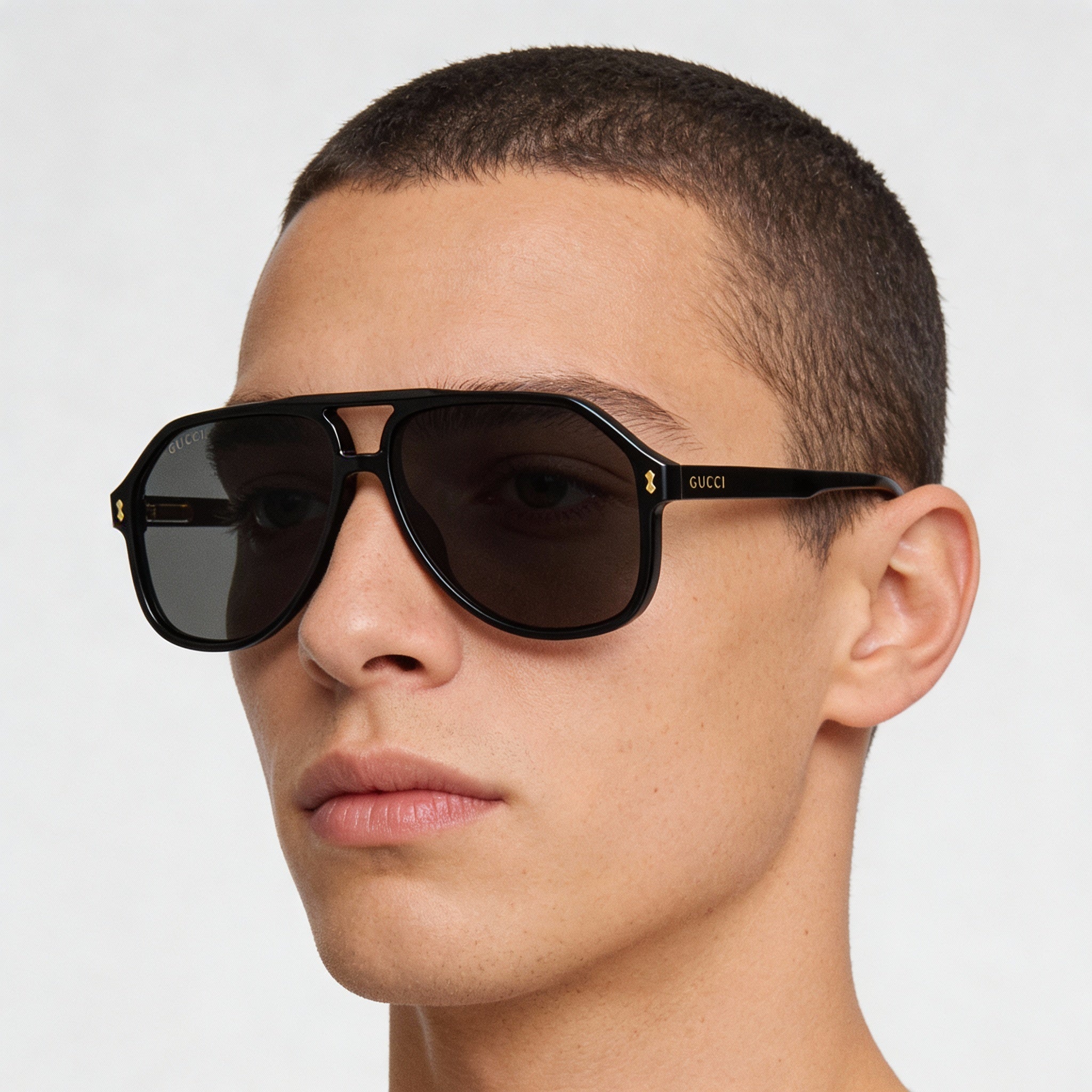 Gucci GG1042S Men's Pilot Black Gold Logo Acetate, Grey Non-Polarized UV Protection Sunglasses 60mm, Photo 4