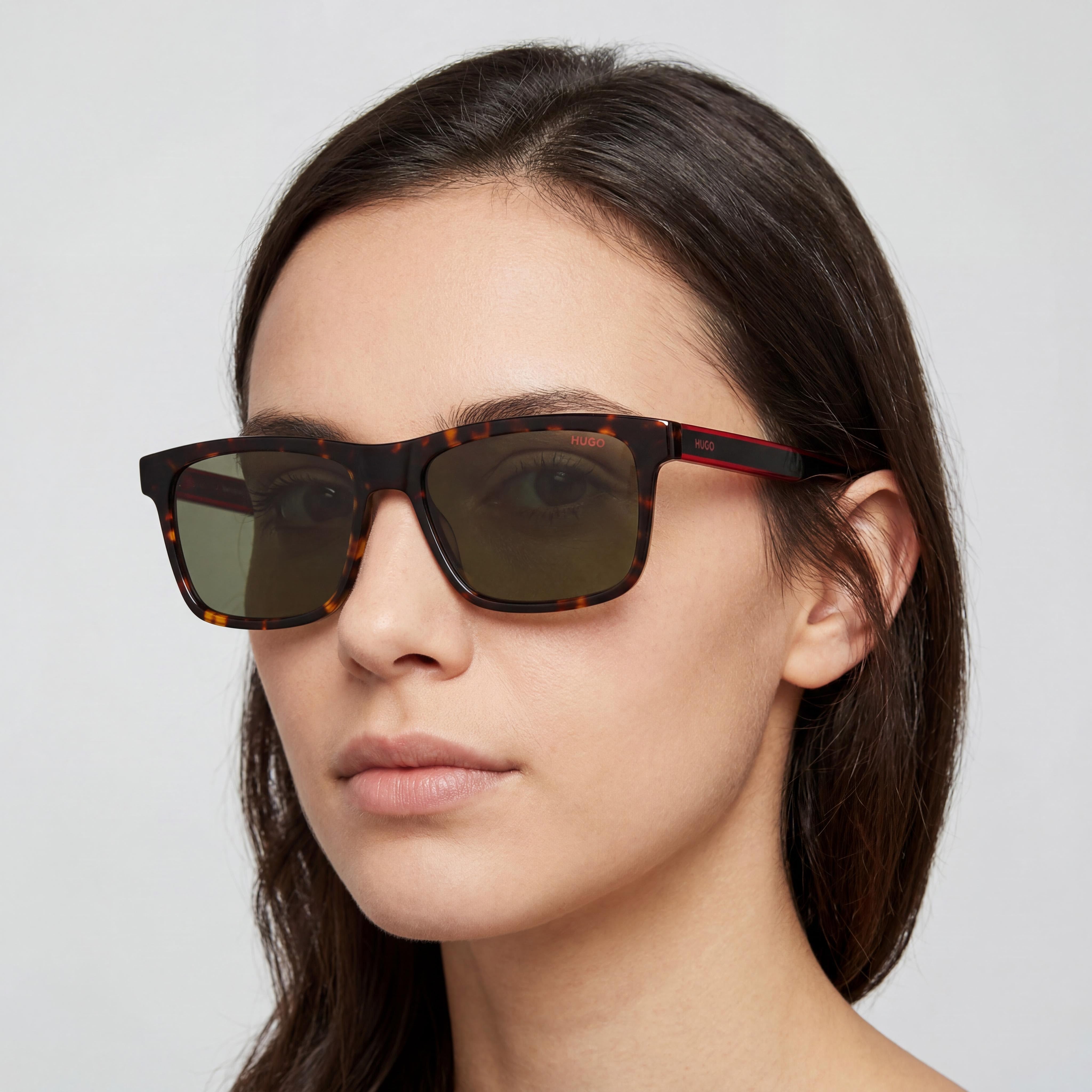 Gafas de sol HUGO modernas de acetato para mujer no polarizadas con montura y lentes rojas Habana de 56 mm, Photo 4