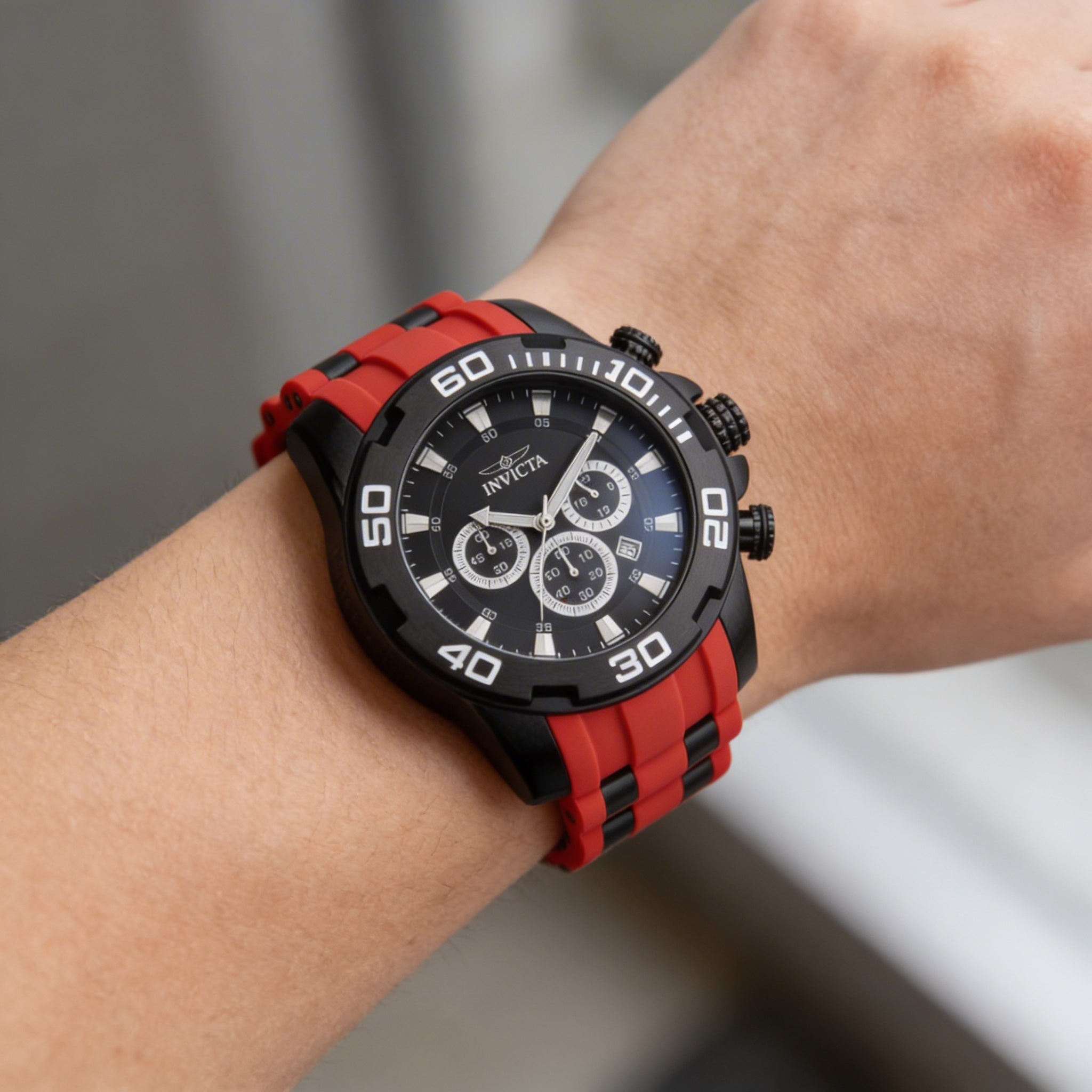 Invicta Pro Diver SCUBA 44546 Unisex Quartz Chronograph Watch with Black Stainless Steel Case & Silicone Strap, 50mm, Photo 3