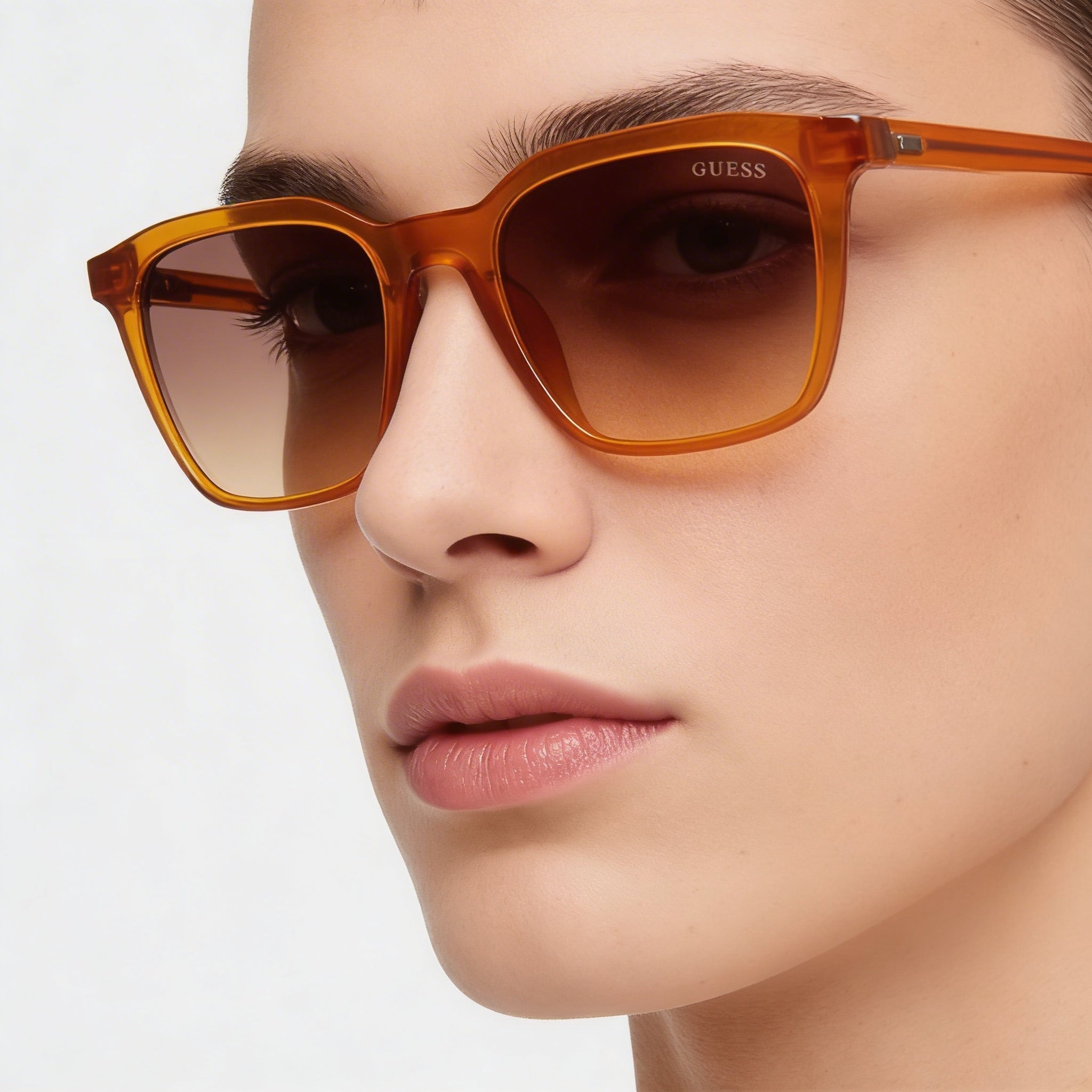 Gafas de sol GUESS modernas unisex con montura inyectada naranja oscuro brillante y lente marrón de 53 mm, Photo 4