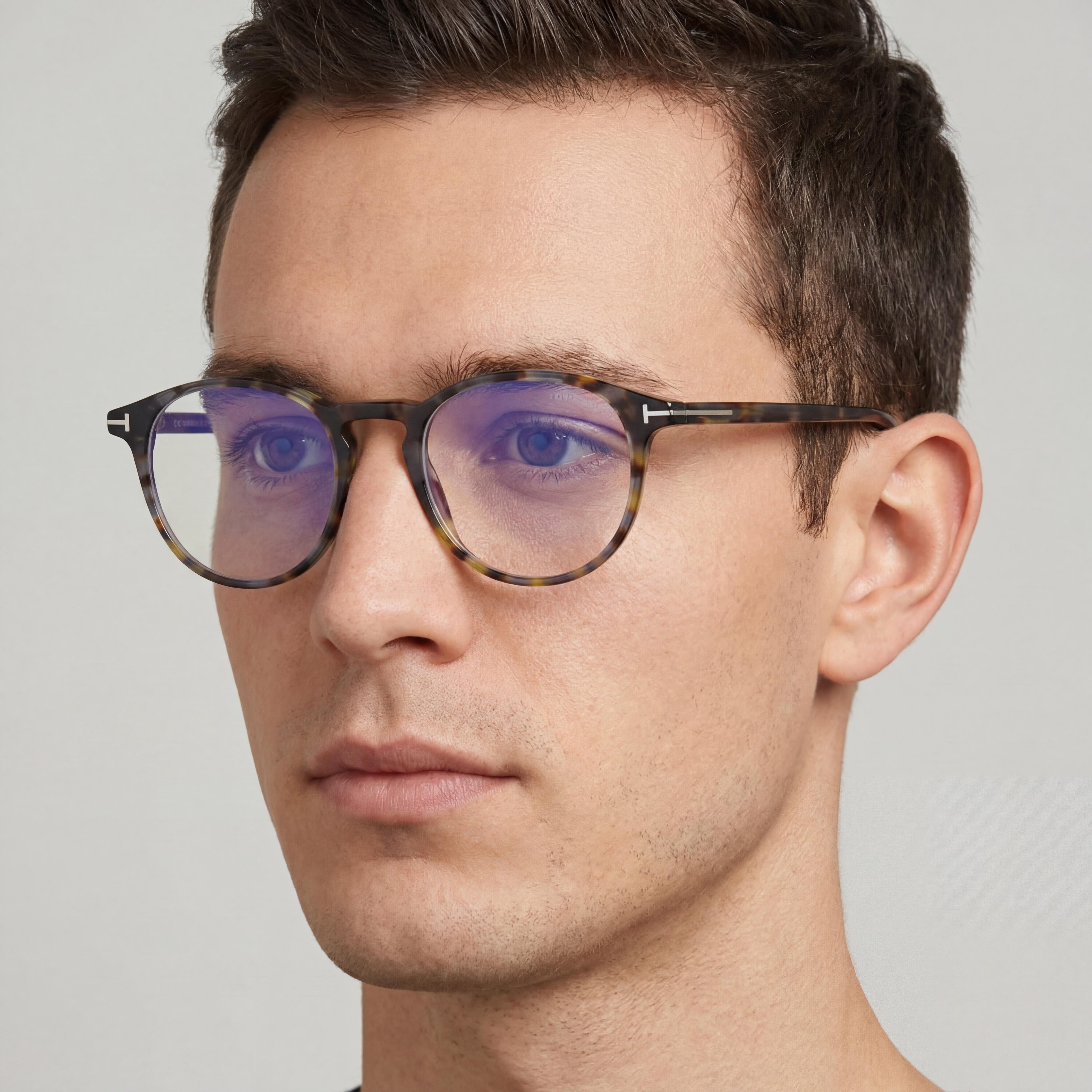 Tom Ford Modern FT5803-B Gafas con filtro de luz azul para hombre 49 mm - Gris habana brillante vintage, Photo 4