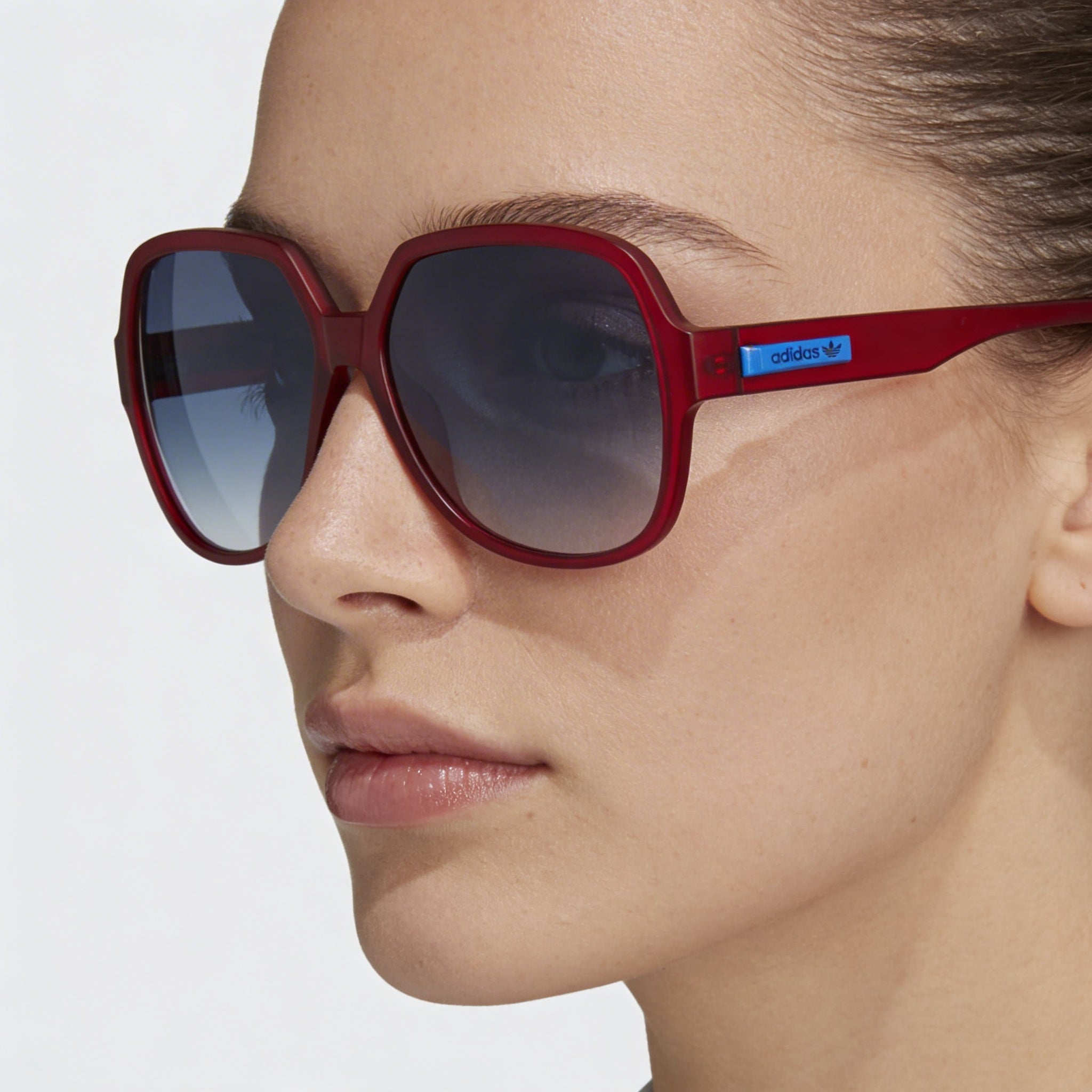 Adidas Originals Contemporaneo Gafas de Sol para Mujer, Acetato Rojo Transparente, Degradado Azul, Protección UV, Sin Polarizar, 57mm, Photo 5
