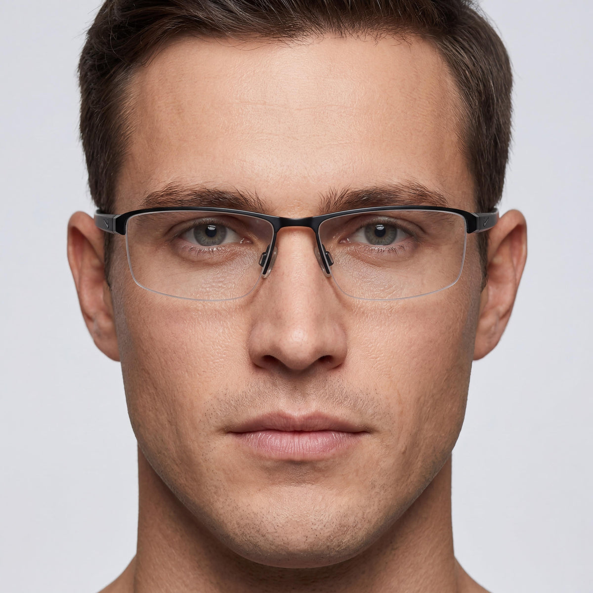 Gafas Oftálmicas Informales Nike para Hombre con montura negra satinada y lentes de plástico transparentes, tamaño 55-17-140, Photo 4