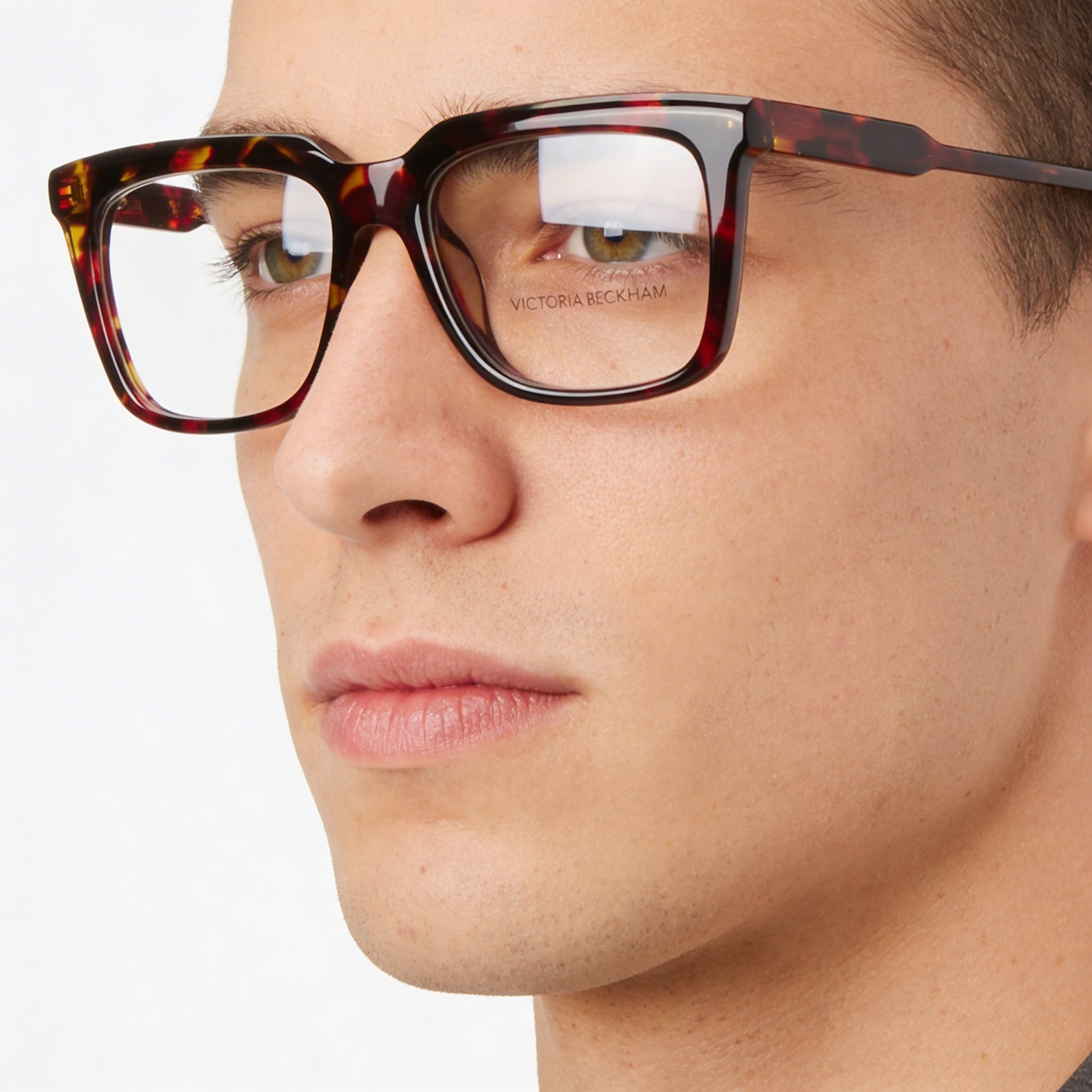 Gafas de sol Nike Modern con montura de acetato para hombre, color rojo habano, ancho de lente de 52 mm, puente de 17 mm, longitud de patilla de 140 mm, Photo 5