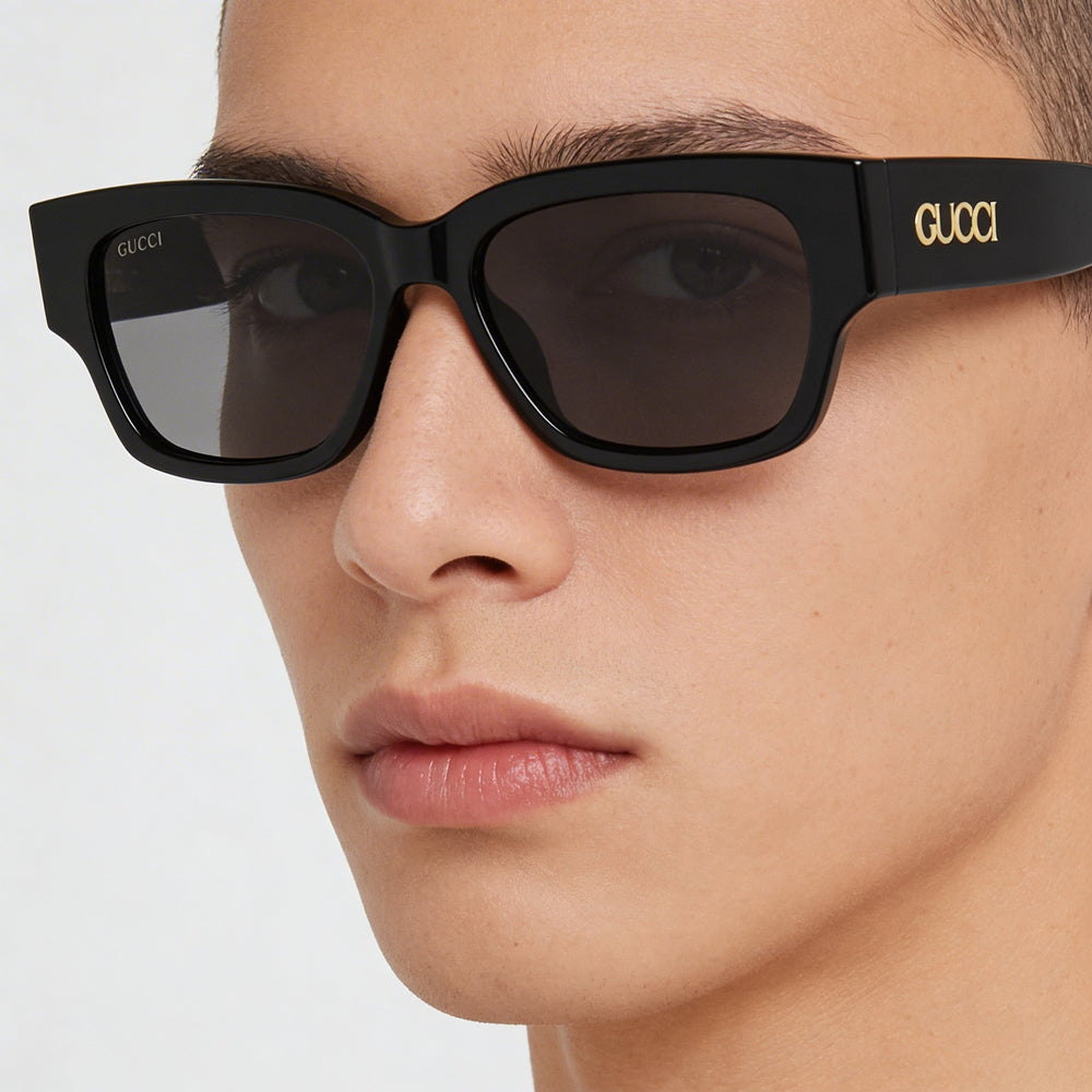 Gucci Modern Unisex Sunglasses with Black Frame and Black Lenses, Bridge Width 18mm, Temple Length 145mm