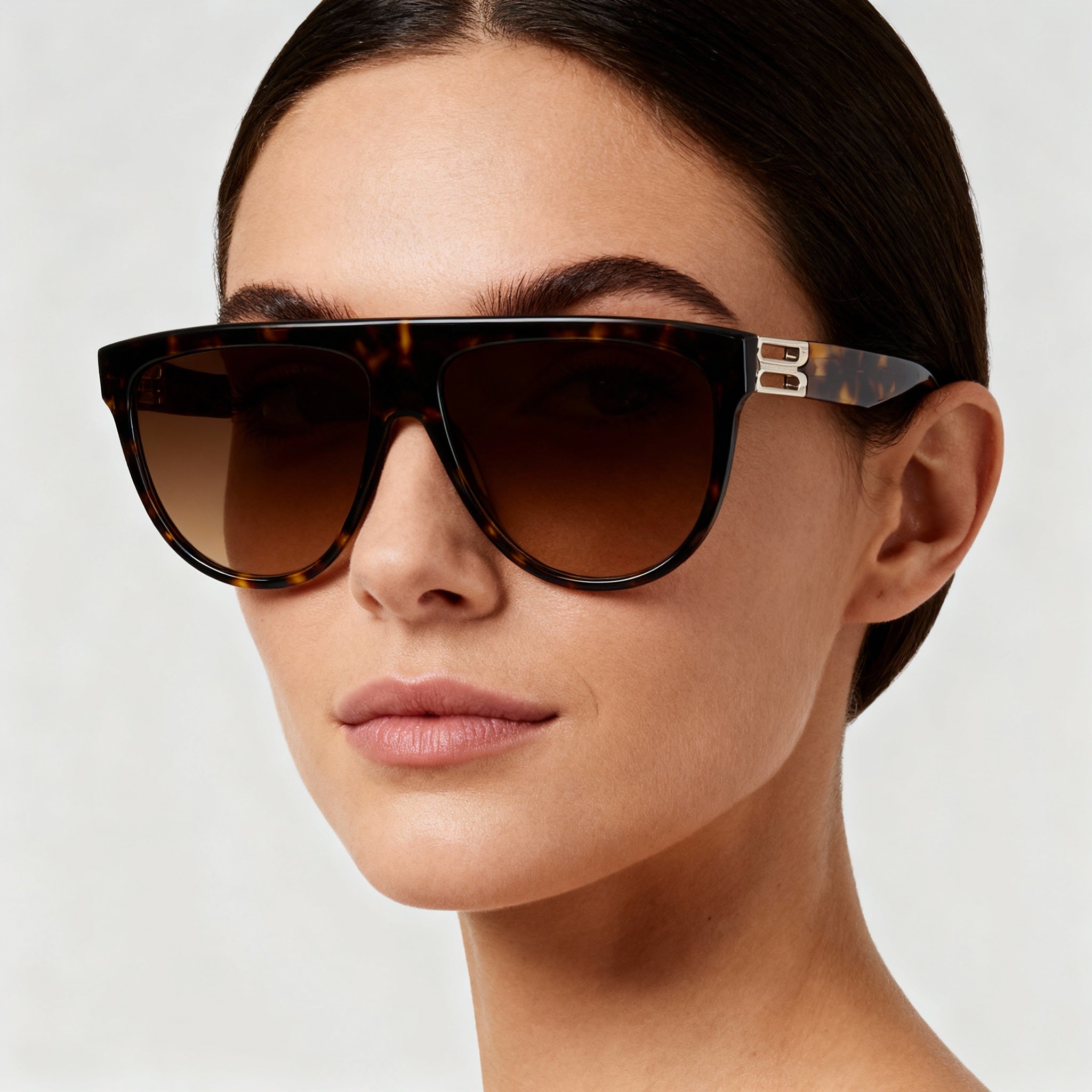 Victoria Beckham VB680S Women's Browline Acetate Sunglasses, Dark Havana Frame, Lens 58mm, Bridge 14mm, Arm 145mm, Photo 4