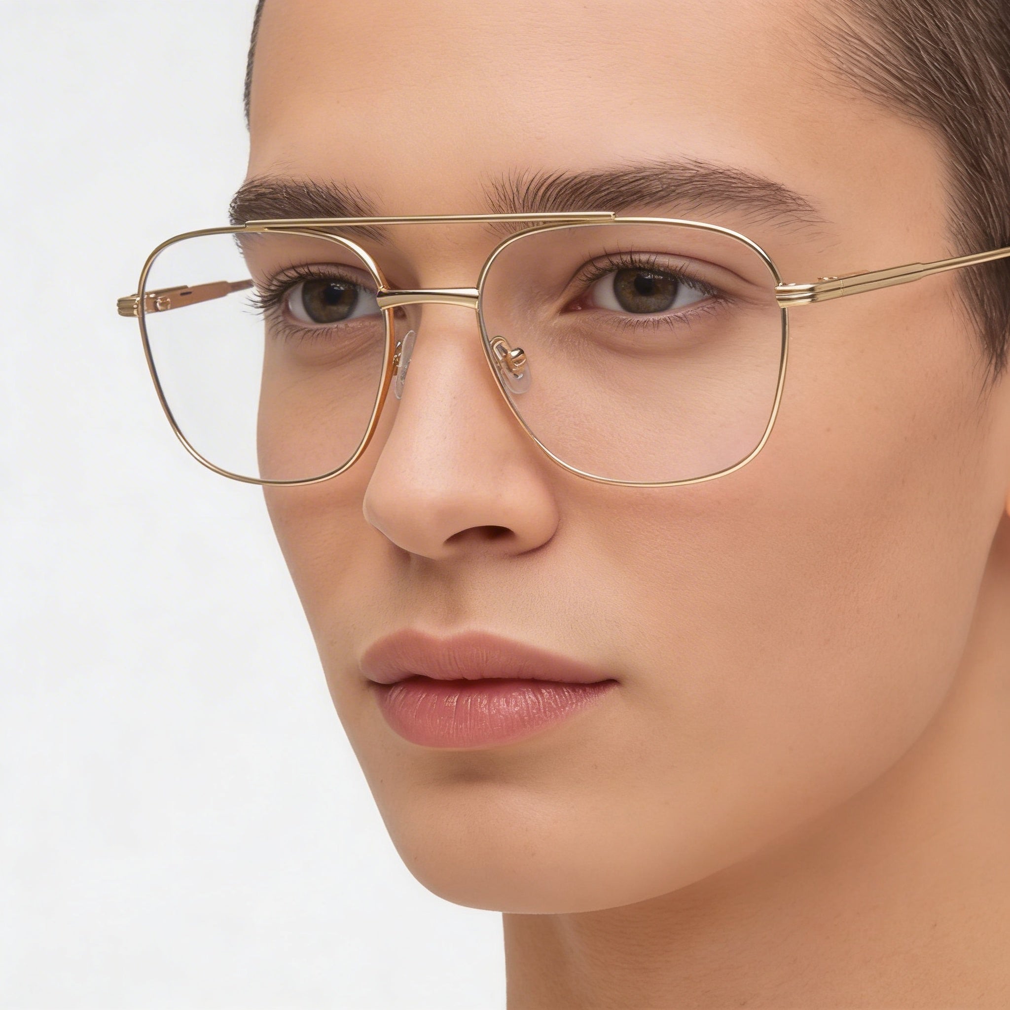 GANT Classic Modern Unisex Eyeglasses featuring a Gold Frame with a Shiny Pale Gold finish, Size 54-18-145, Photo 4