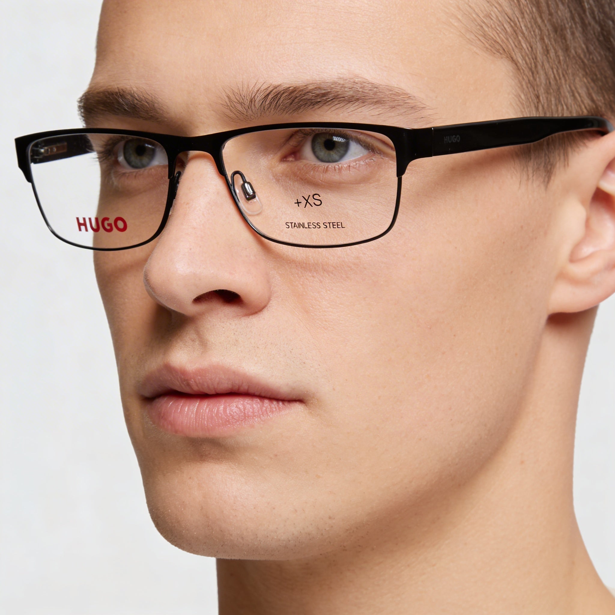 Hugo Boss Modern Men's Sunglasses with Black Alloy Steel Frame and Black Polycarbonate Lenses, 55mm, Photo 4