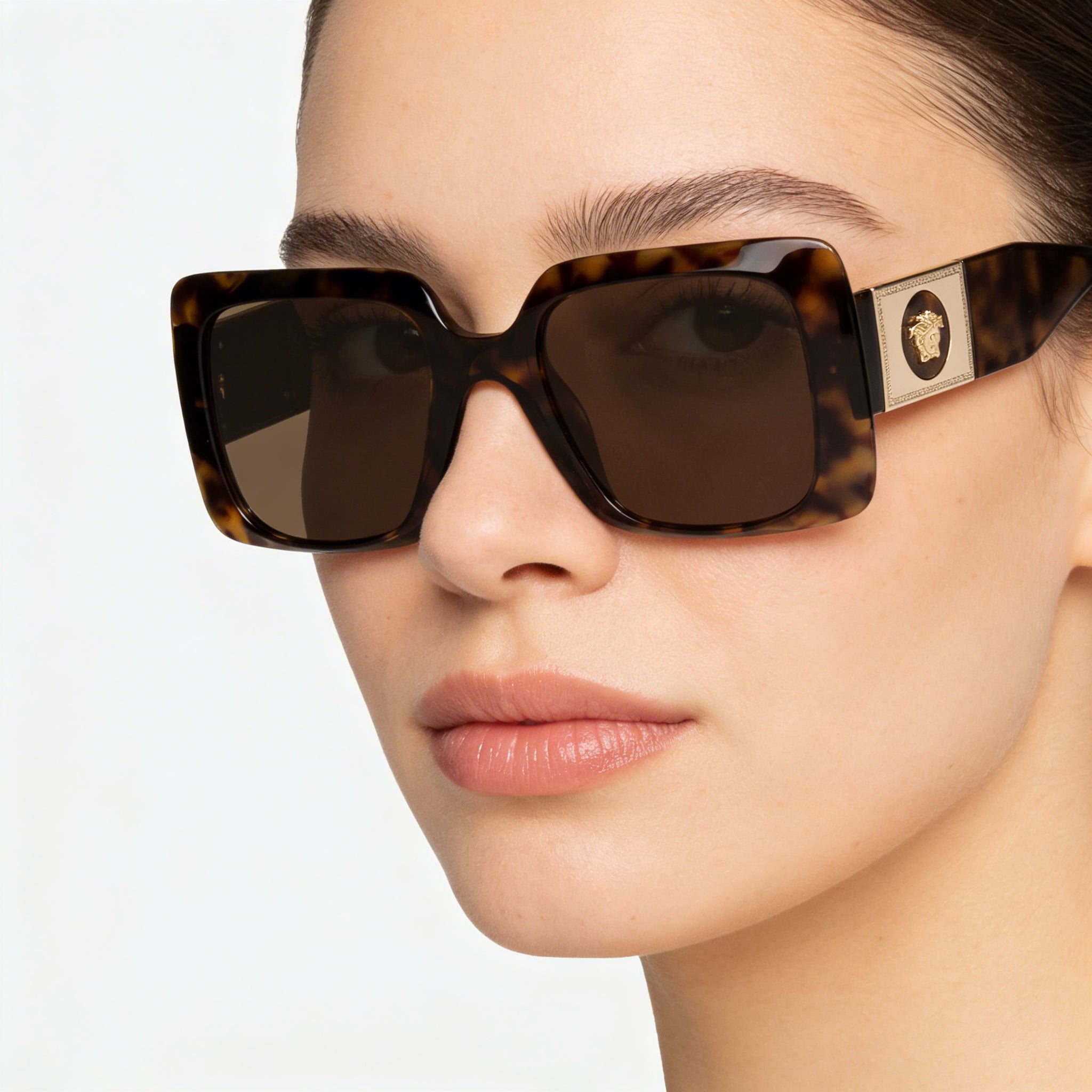 Gafas de sol Versace VE4405 para mujer con montura completa de acetato marrón oscuro Havana y lentes marrón oscuro, ancho de lente de 54 mm, Photo 3