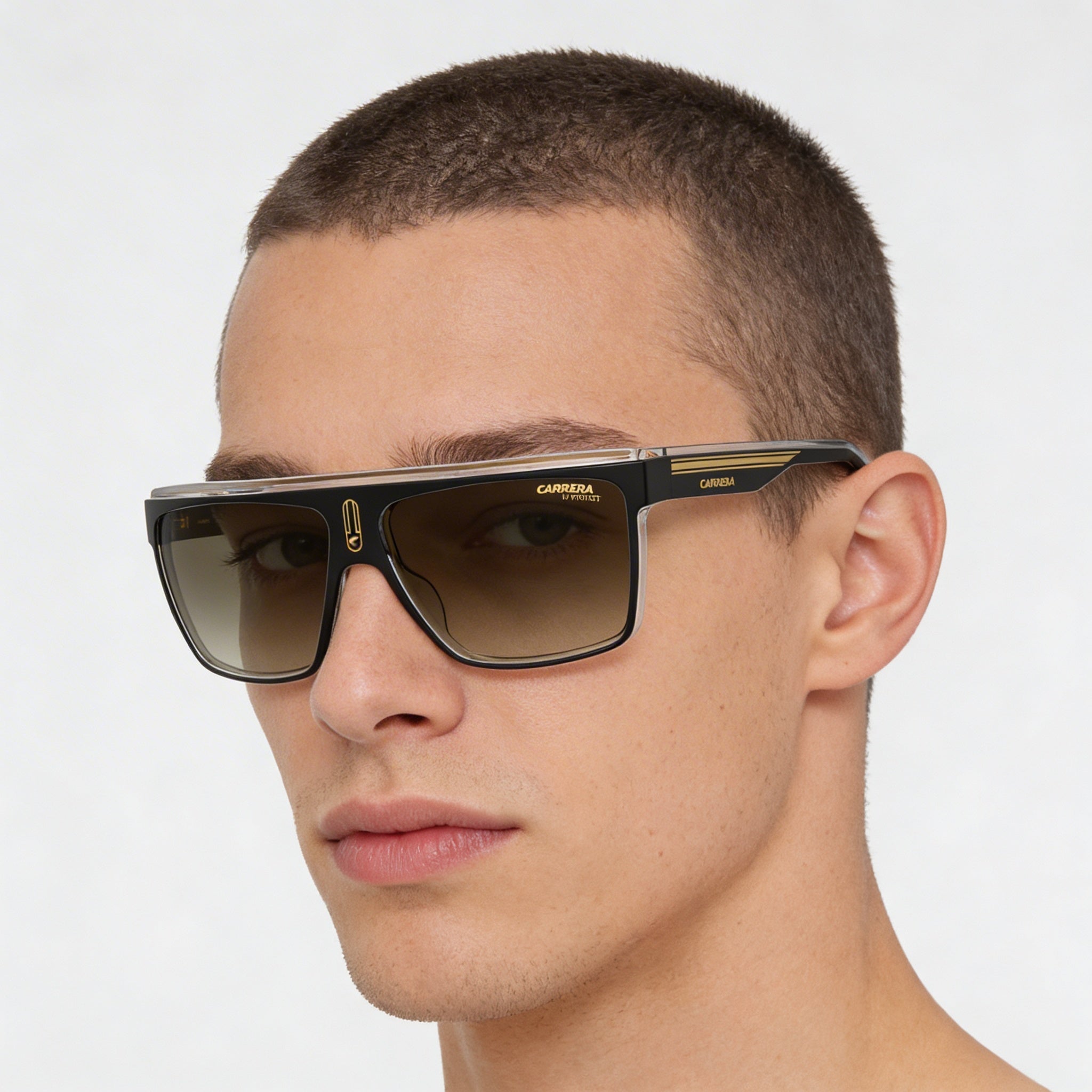 Gafas de sol Carrera 22/N para hombre, negras y doradas, de poliamida con lentes marrones degradadas y 100% protección UV de 63mm, Photo 3