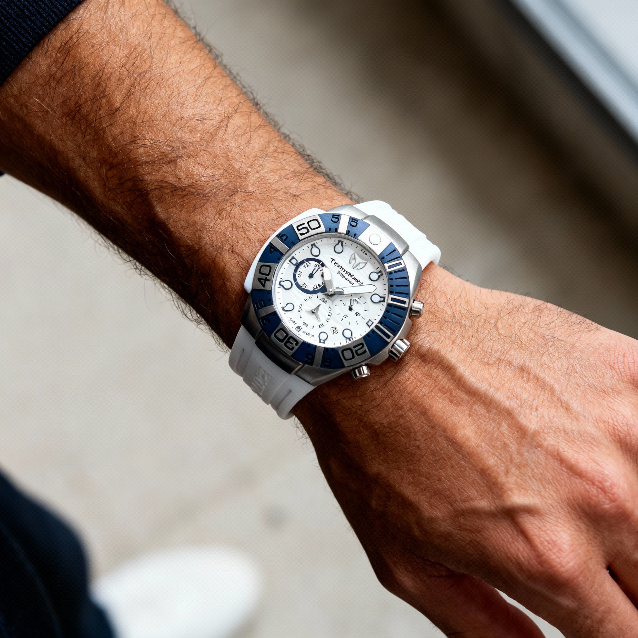 TechnoMarine Reef TM-523013 Men's Chronograph Quartz Watch, 45mm Case, White Blue, 20 ATM Water Resistant, Photo 3