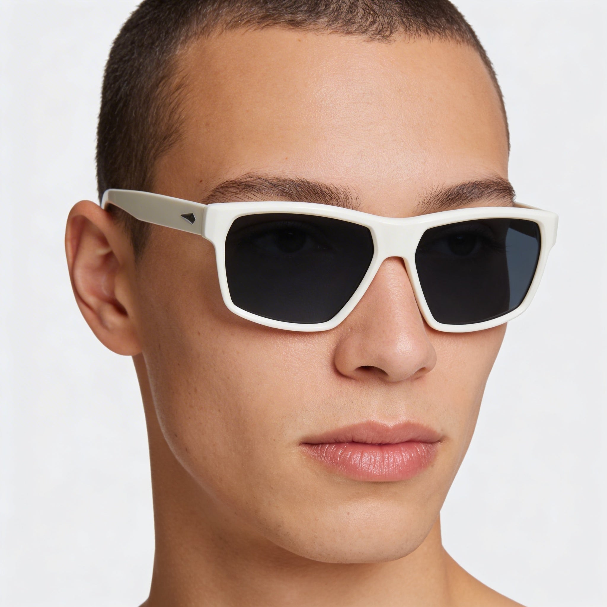 Gafas de sol Wayfarers unisex Rag & Bone, policarbonato negro mate, espejo dorado, protección UV 58 mm, Photo 3