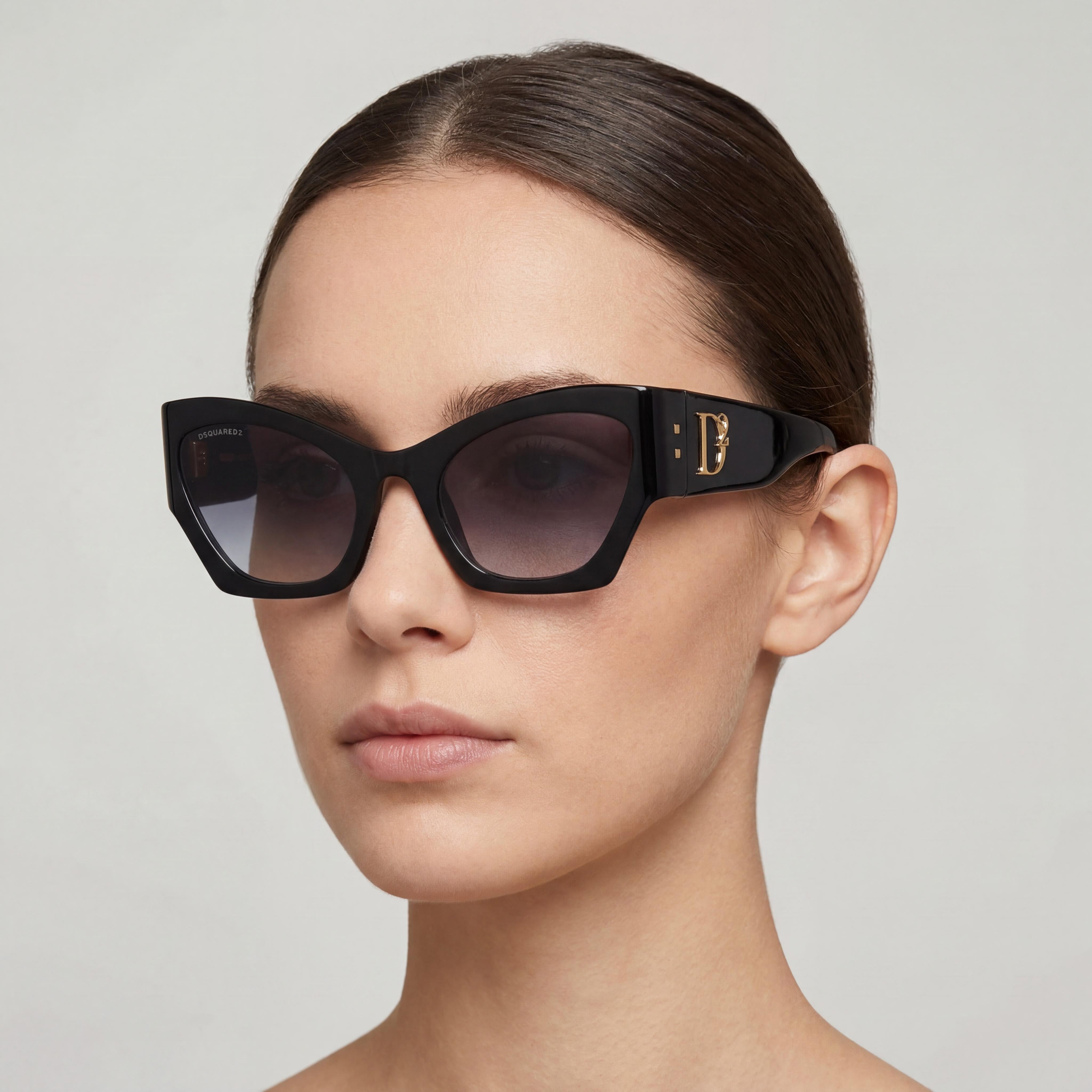 DSQUARED2 Casual Women's Black Acetate Frame Dark Grey Shaded Non-Polarized Sunglasses, Lens Width 55mm, Photo 4
