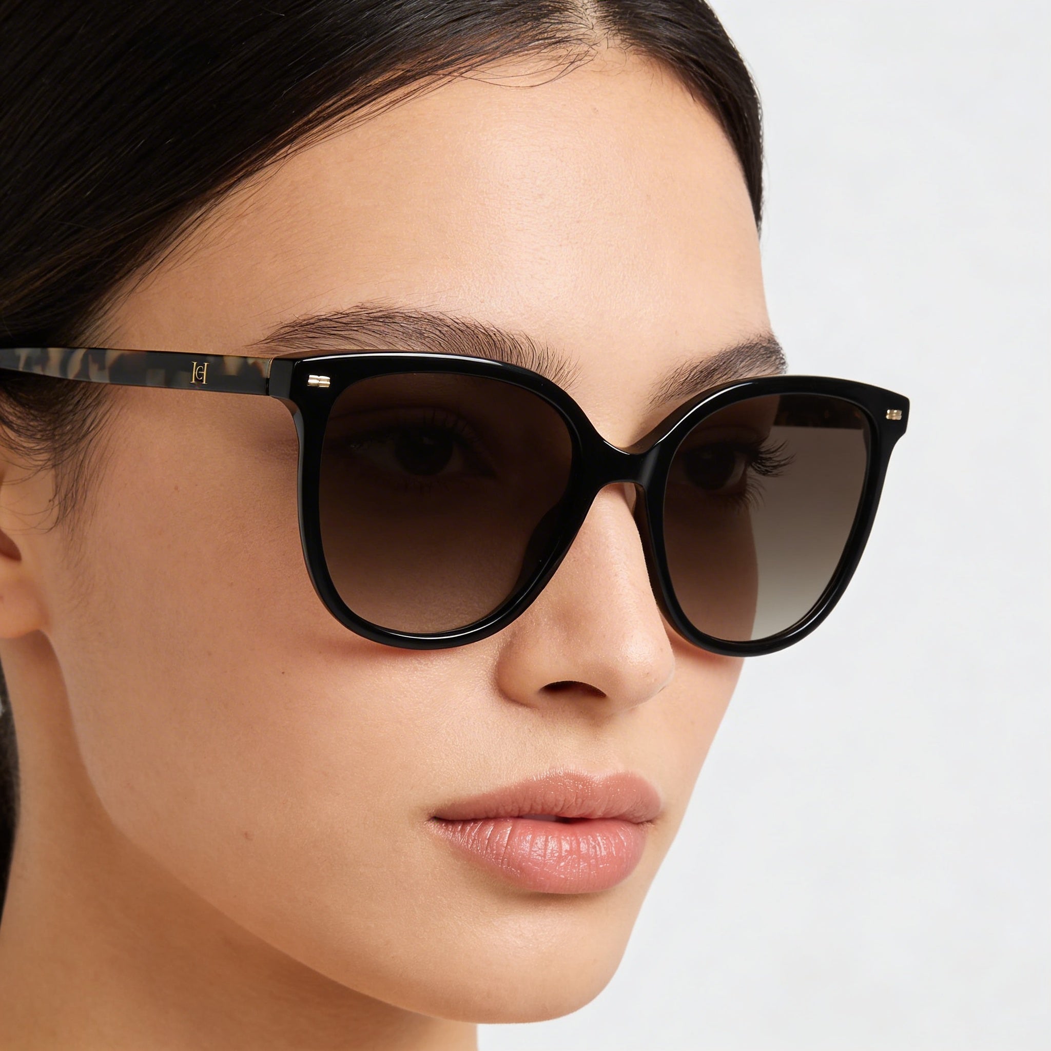 Carolina Herrera HER 0136/S Women's Square Classic Black Havana Acetate Sunglasses 100% UV Protection 55mm, Photo 4