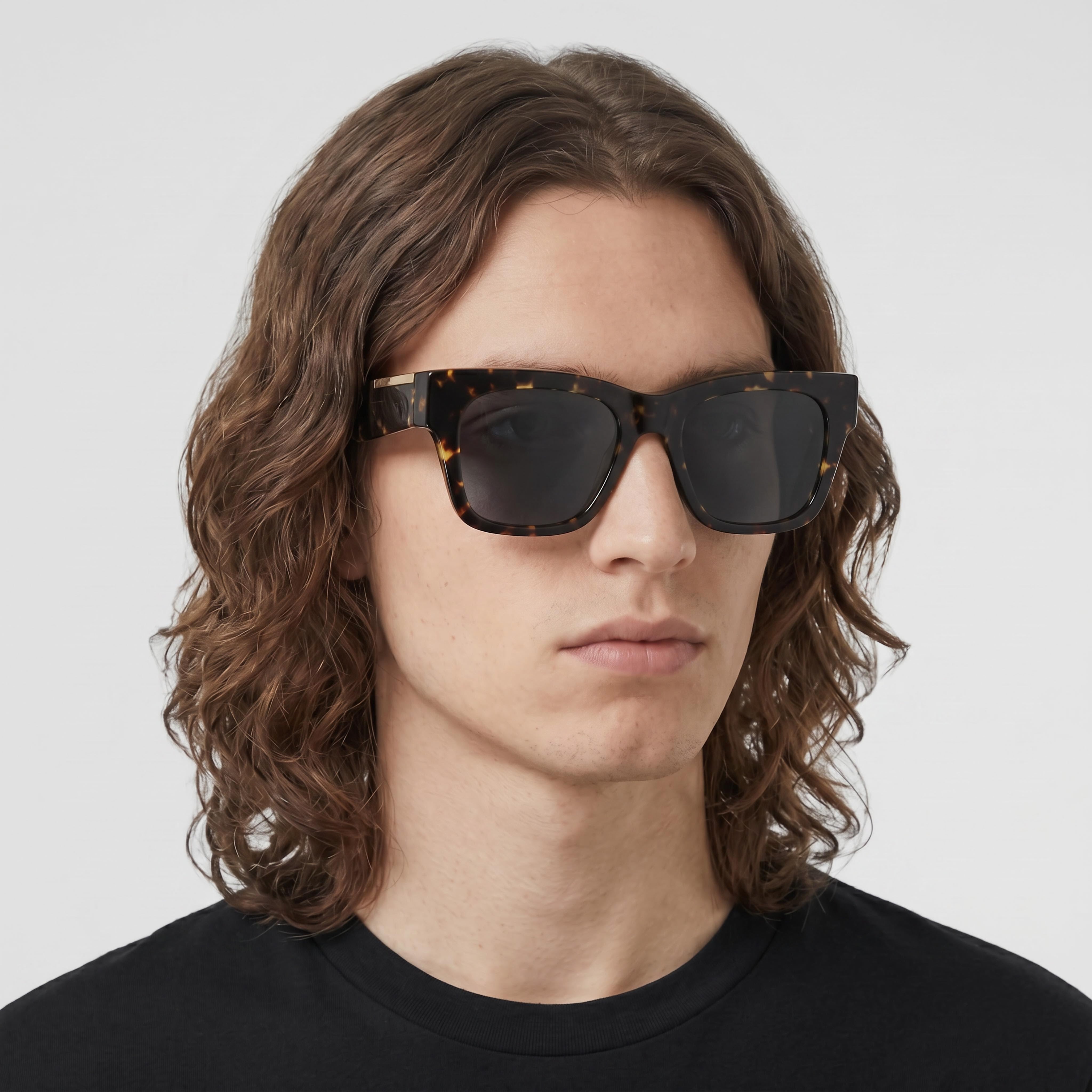 Gafas de sol BURBERRY Classic unisex con montura de carey y protección UV, Photo 5