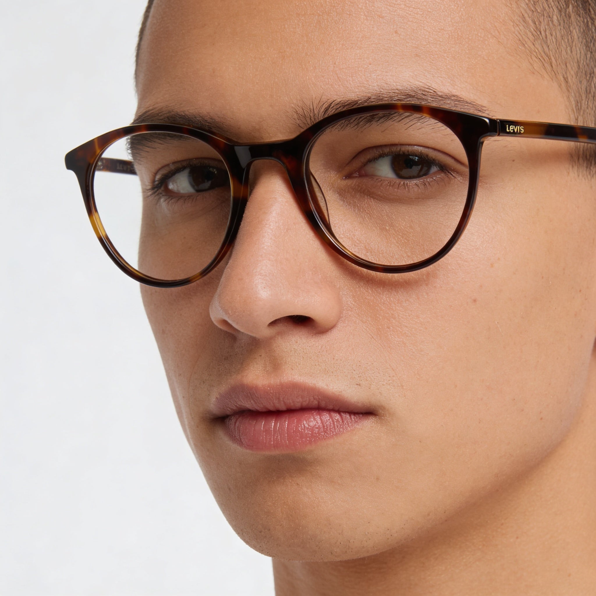 Levi's Lv 1005 Unisex Panthos Havana Plastic Frame Eyeglasses with Plastic Demo Lens and Branded Case 50-22-145, Photo 3