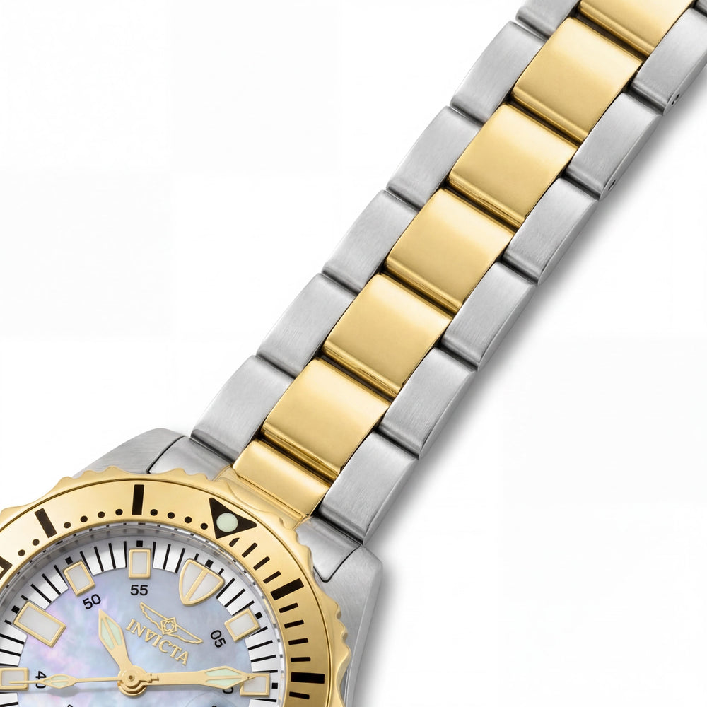 Reloj de pulsera Invicta 6895 Pro-Diver para mujer, de cuarzo suizo, con esfera de nácar y acero inoxidable de dos tonos