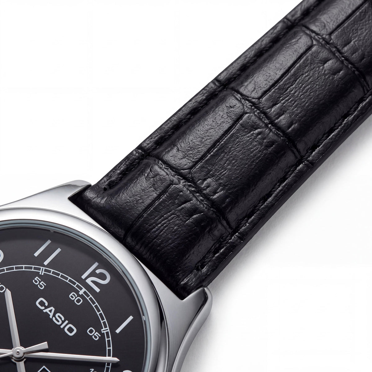 Casio MTP-V006L-1B2UDF Men's Black Silver Radio Controlled Solar Powered Stainless Steel Leather 38mm Watch, Photo 3