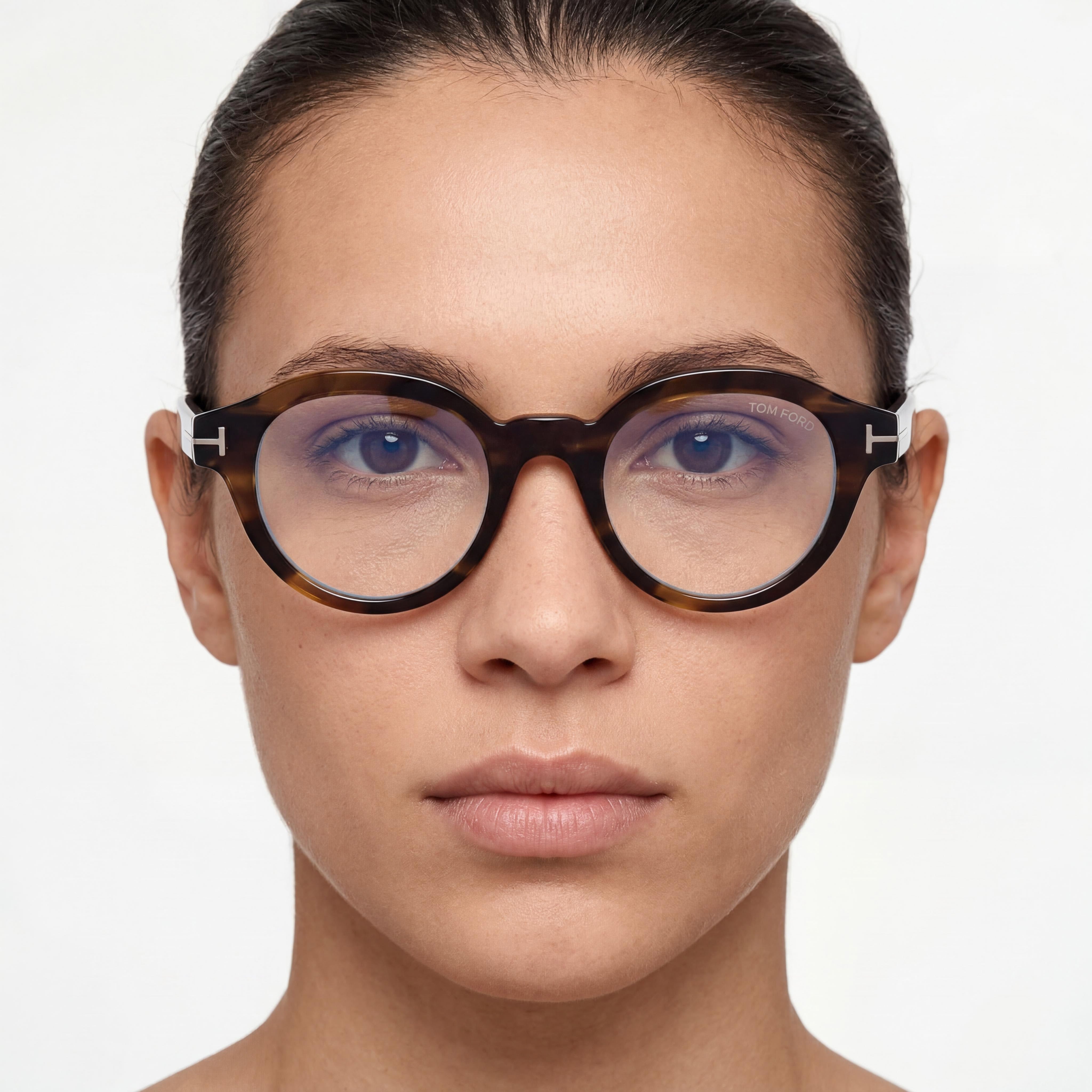 Gafas de sol Marcolin Classic unisex con montura de plástico azul Habana de color y lentes negras sin polarizar de 49 mm, Photo 3