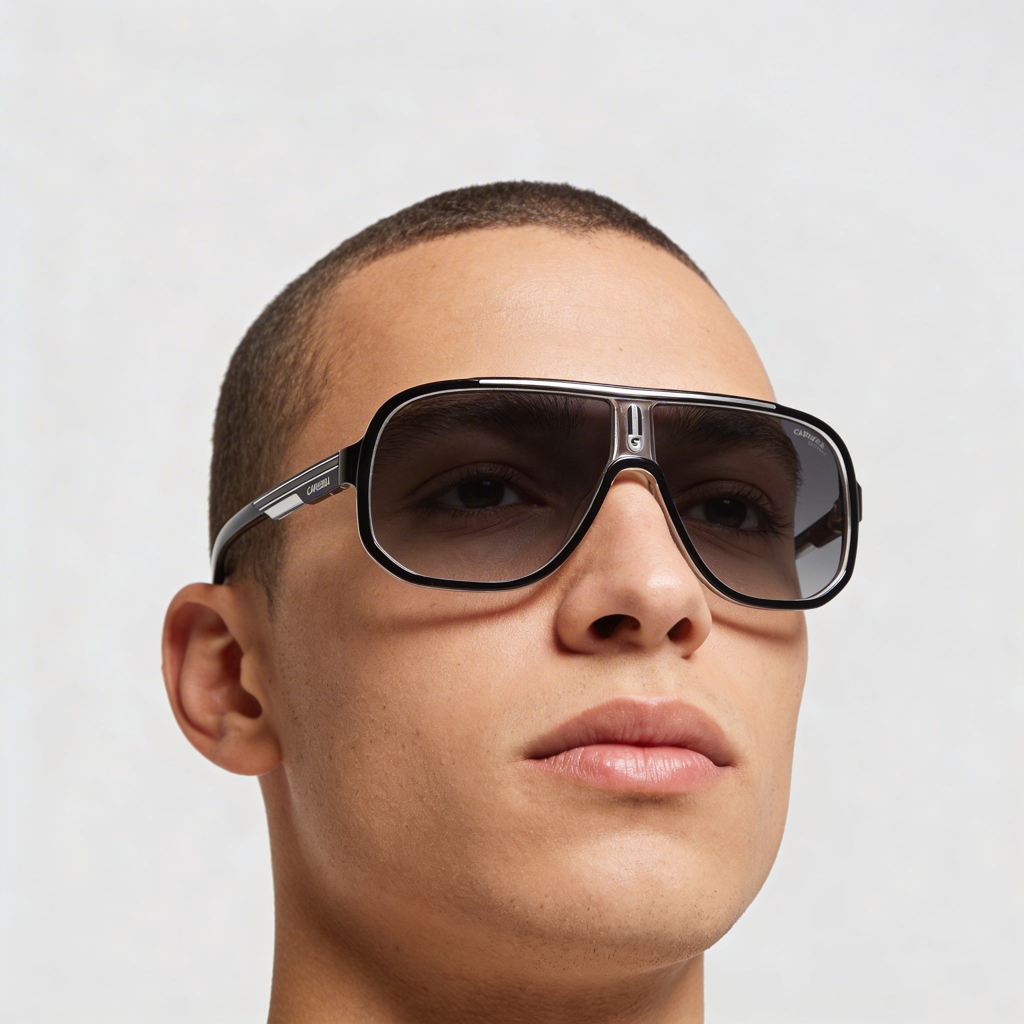 Gafas de sol Carrera modernas unisex con montura y lentes de poliamida en blanco y negro, con protección UV y no polarizadas, 63mm, Photo 5