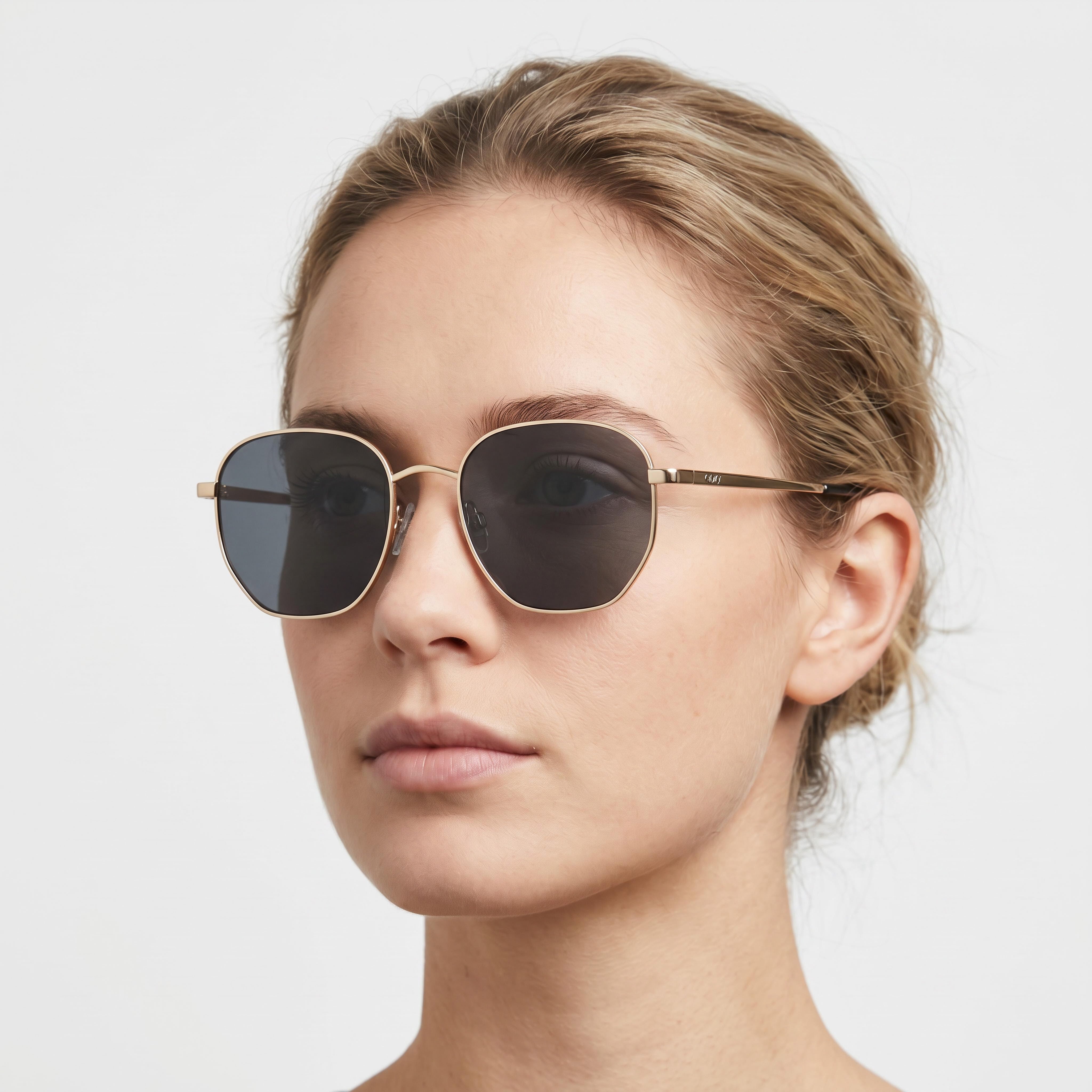 Gafas de sol QUAY AUSTRALIA Big Time unisex, montura de plástico dorada, lentes polarizadas ahumadas con protección UV, 142 mm, Photo 5