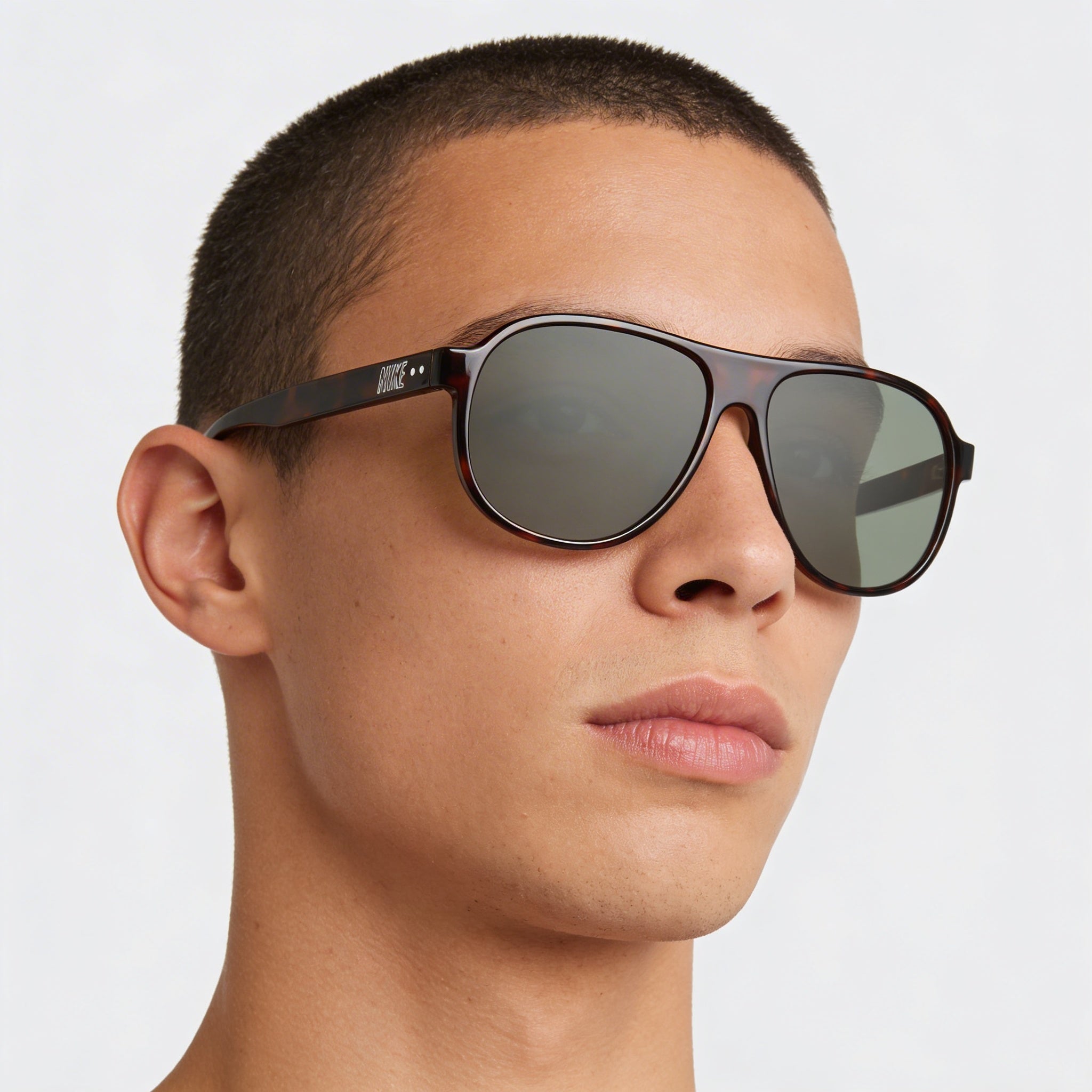 Nike Vintage Icon Unisex Tortoise Green Plastic Frame G15 Non-Polarized 100% UV Protection Sunglasses 59mm, Photo 4